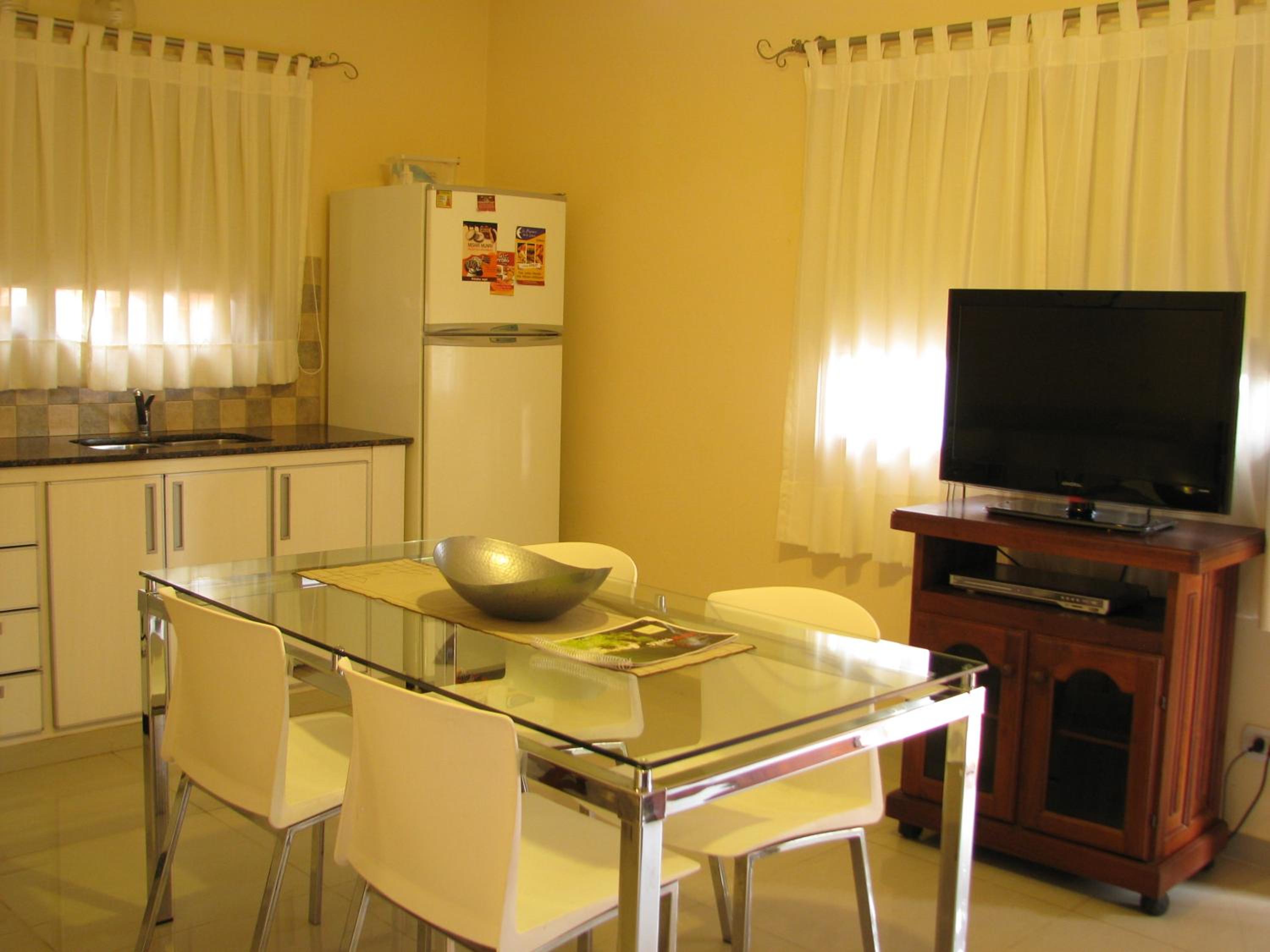 Apartment photo 3