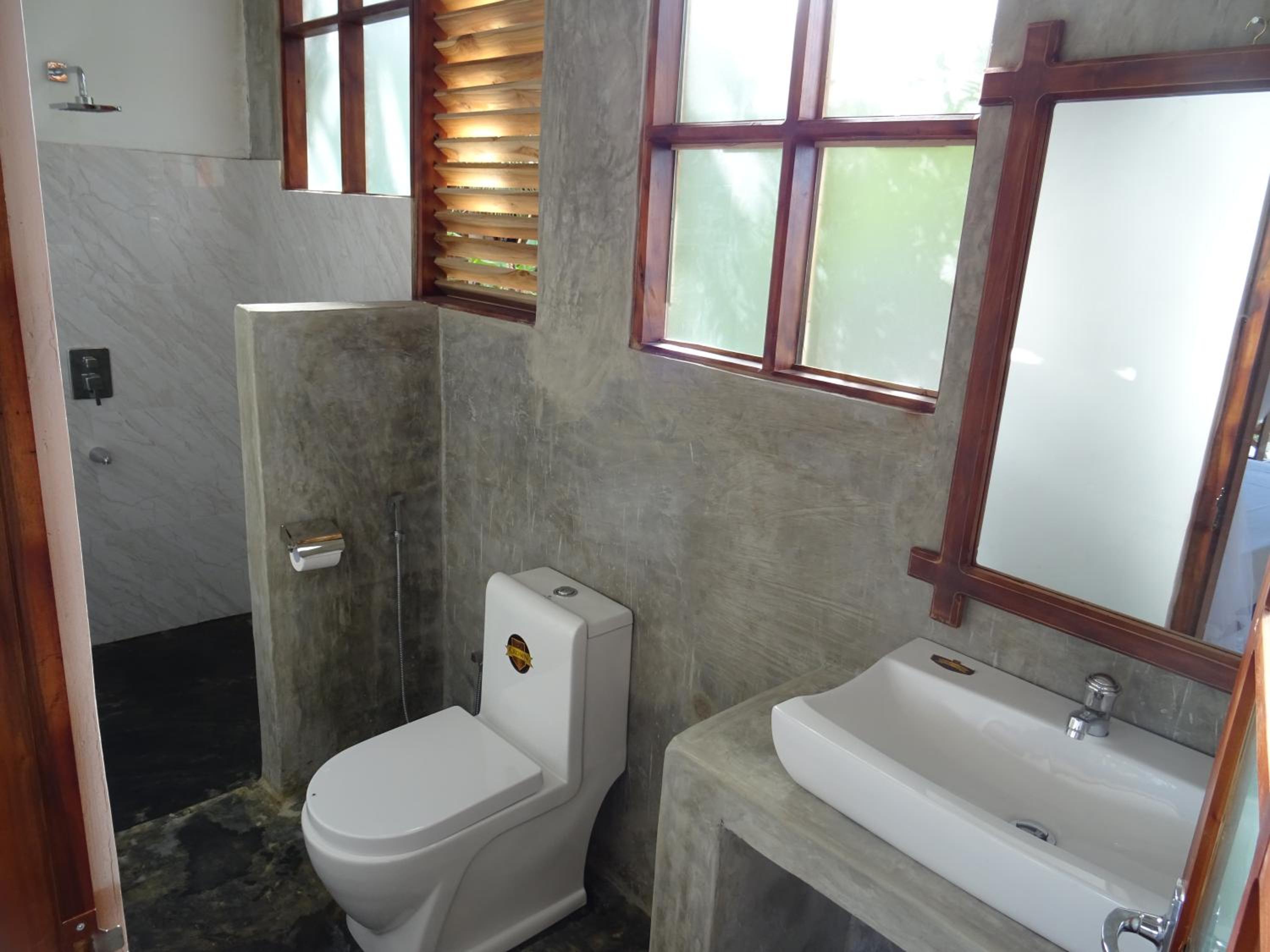 Deluxe Double Room with AC photo 1