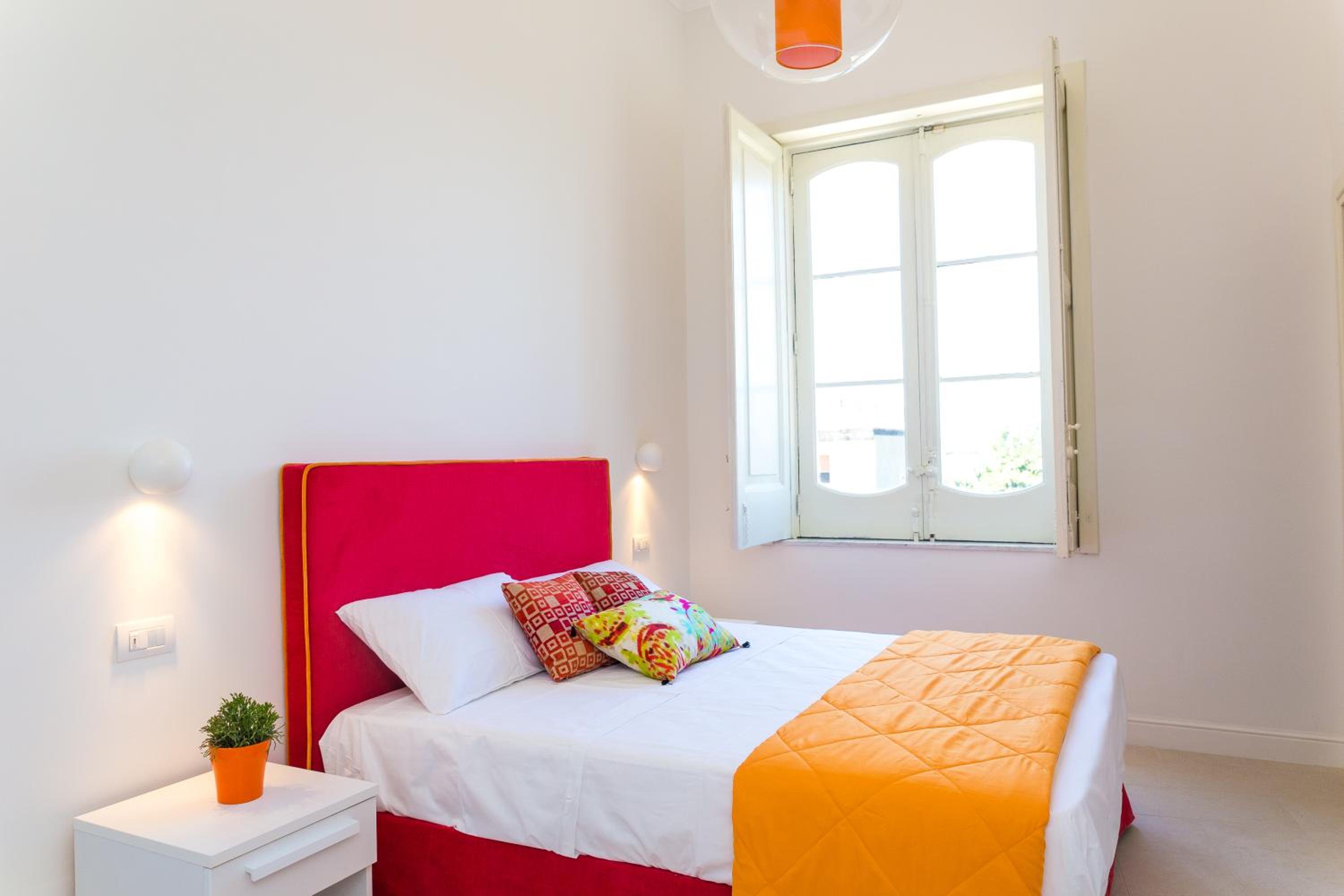 Double Room - Photo 2