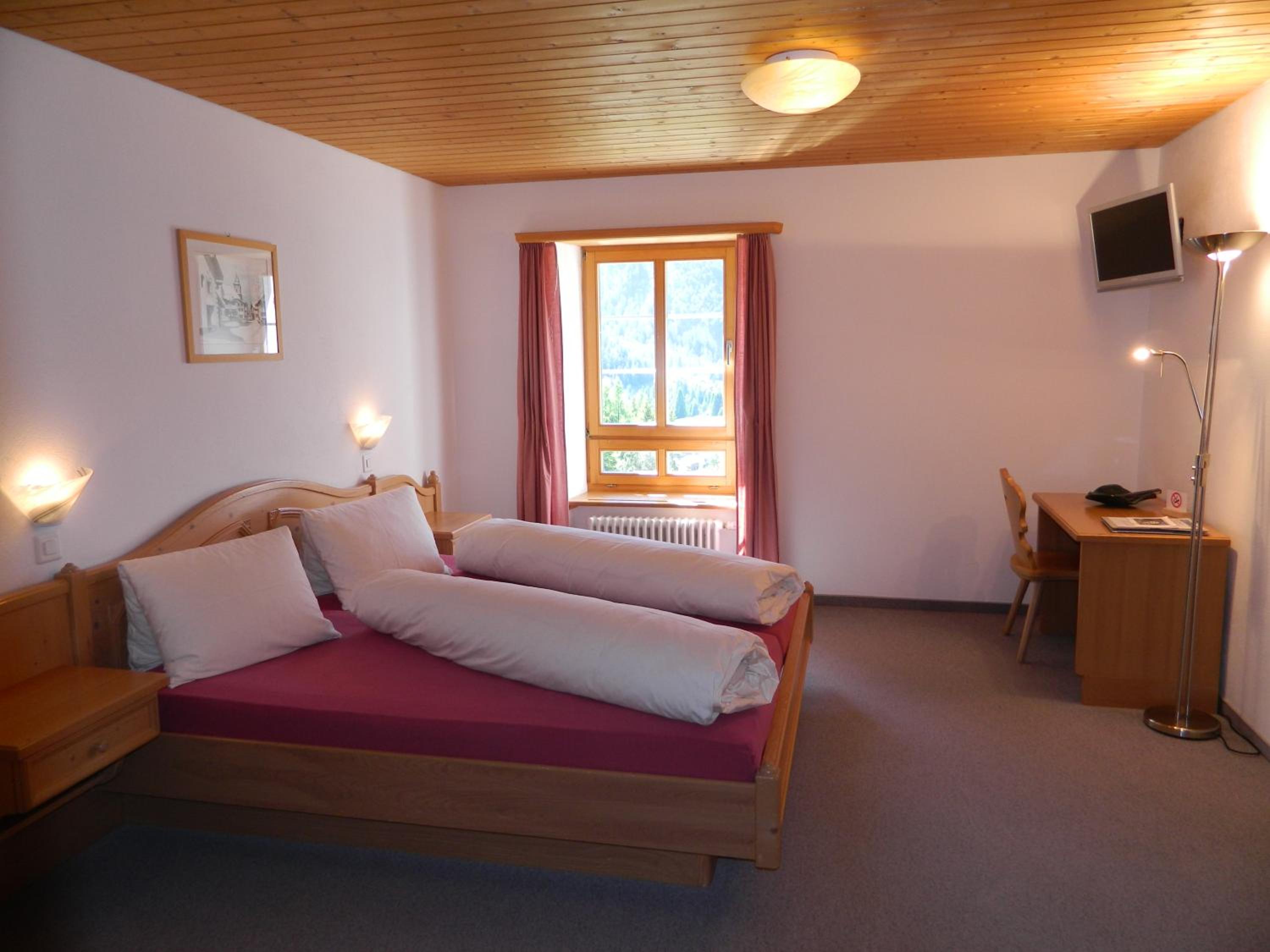 Double Room - Photo 8