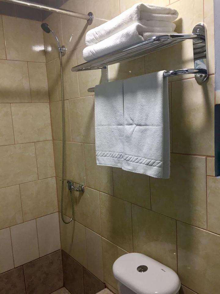 Double Room with Private Bathroom photo 2