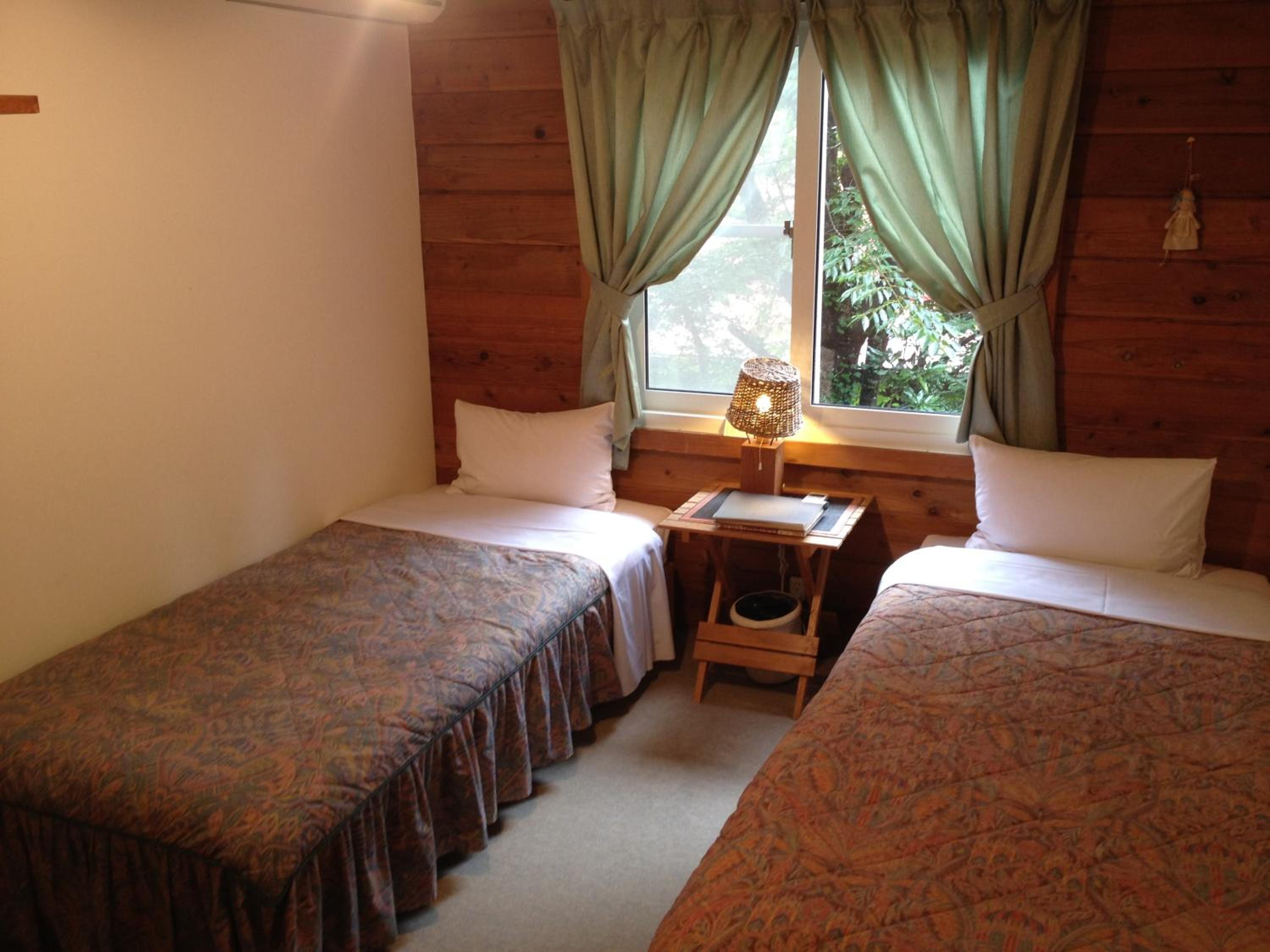 Twin Room - Photo 4