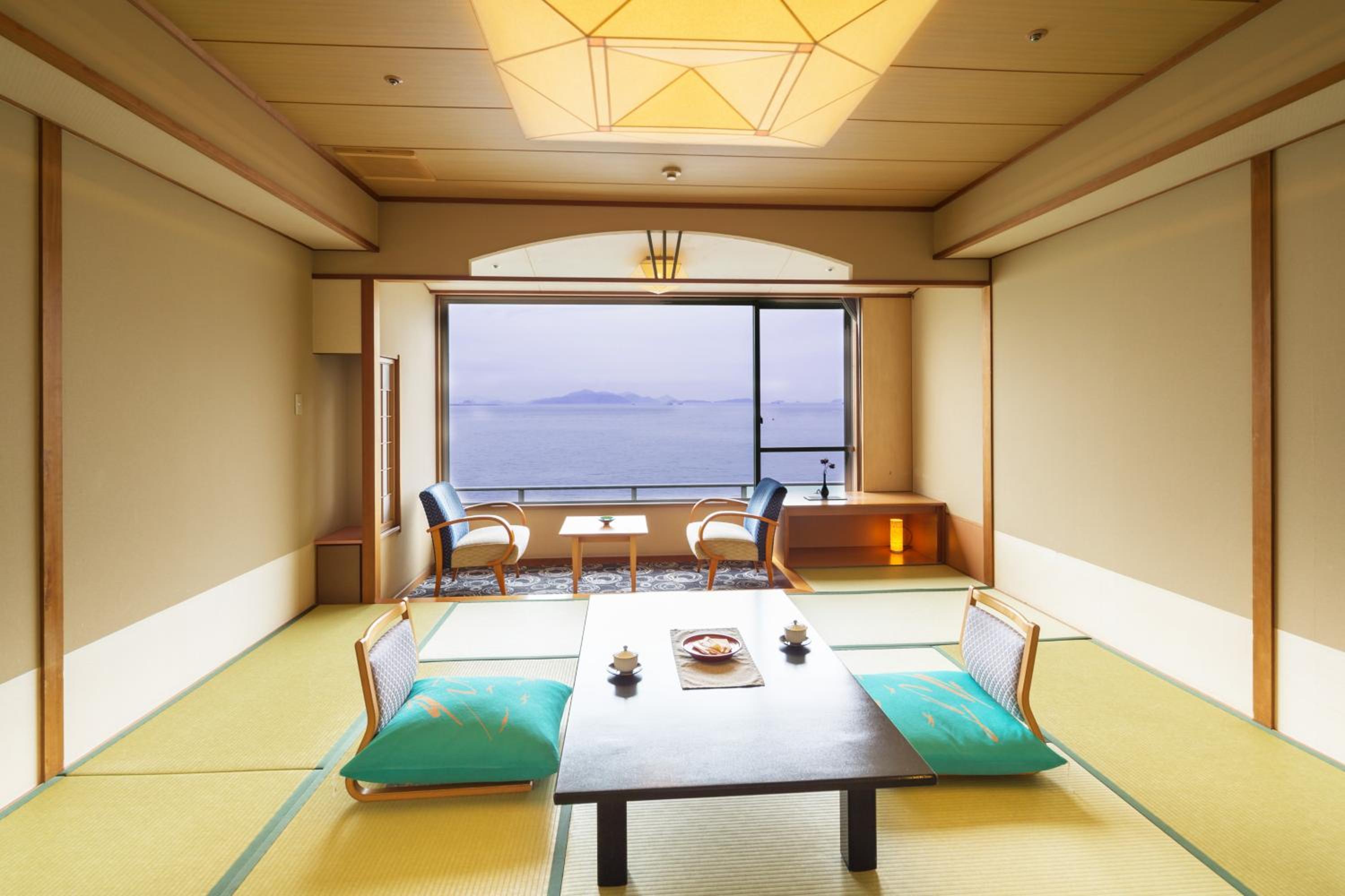 Japanese-Style Room with Ocean View photo 3