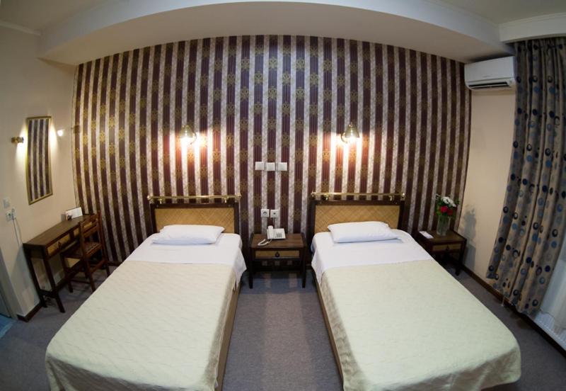 Double or Twin Room - Photo 1