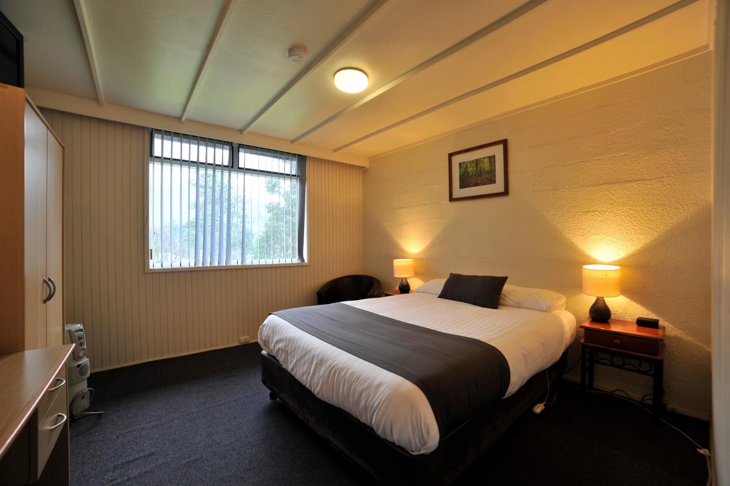 Deluxe Queen Room - Photo 3