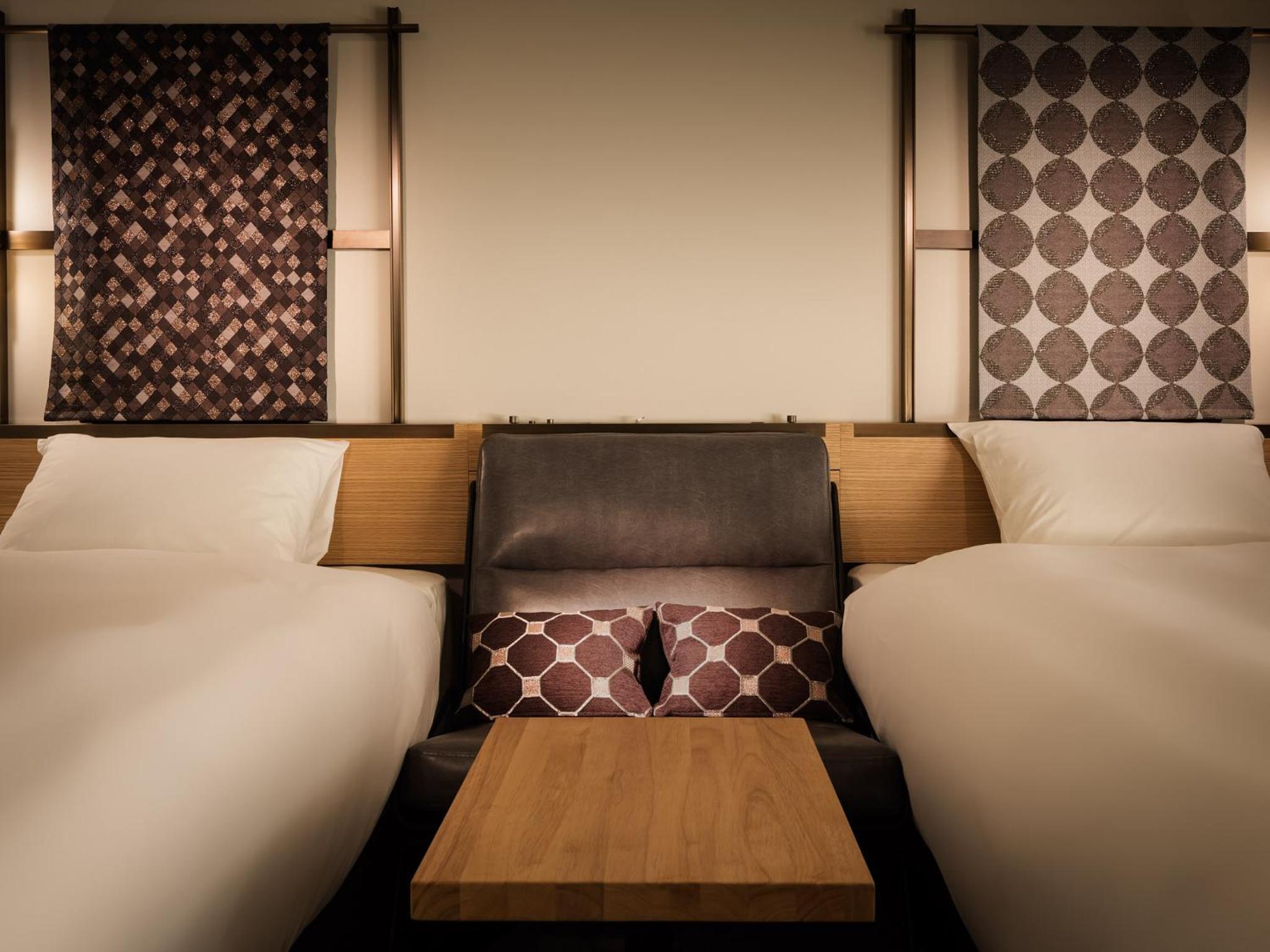 Twin Room - Disability Access photo 2