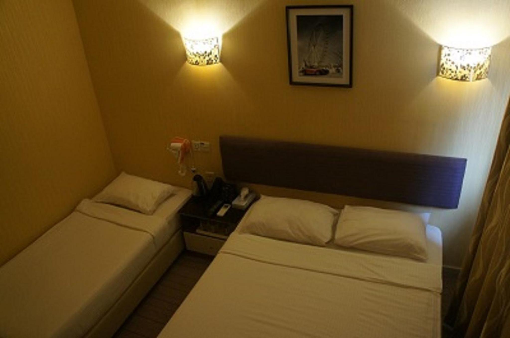 Deluxe Triple Room photo 3