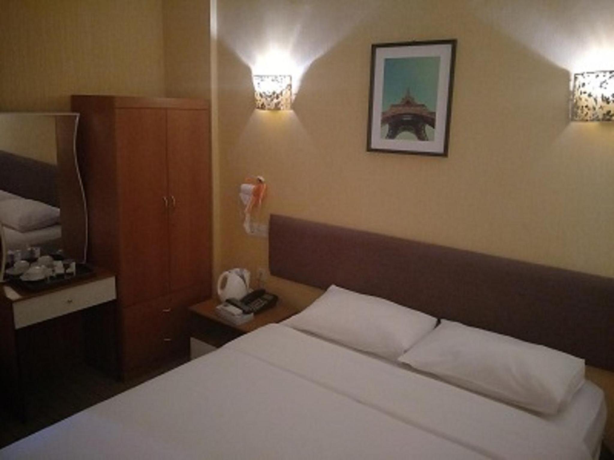 Deluxe Double Room photo 3