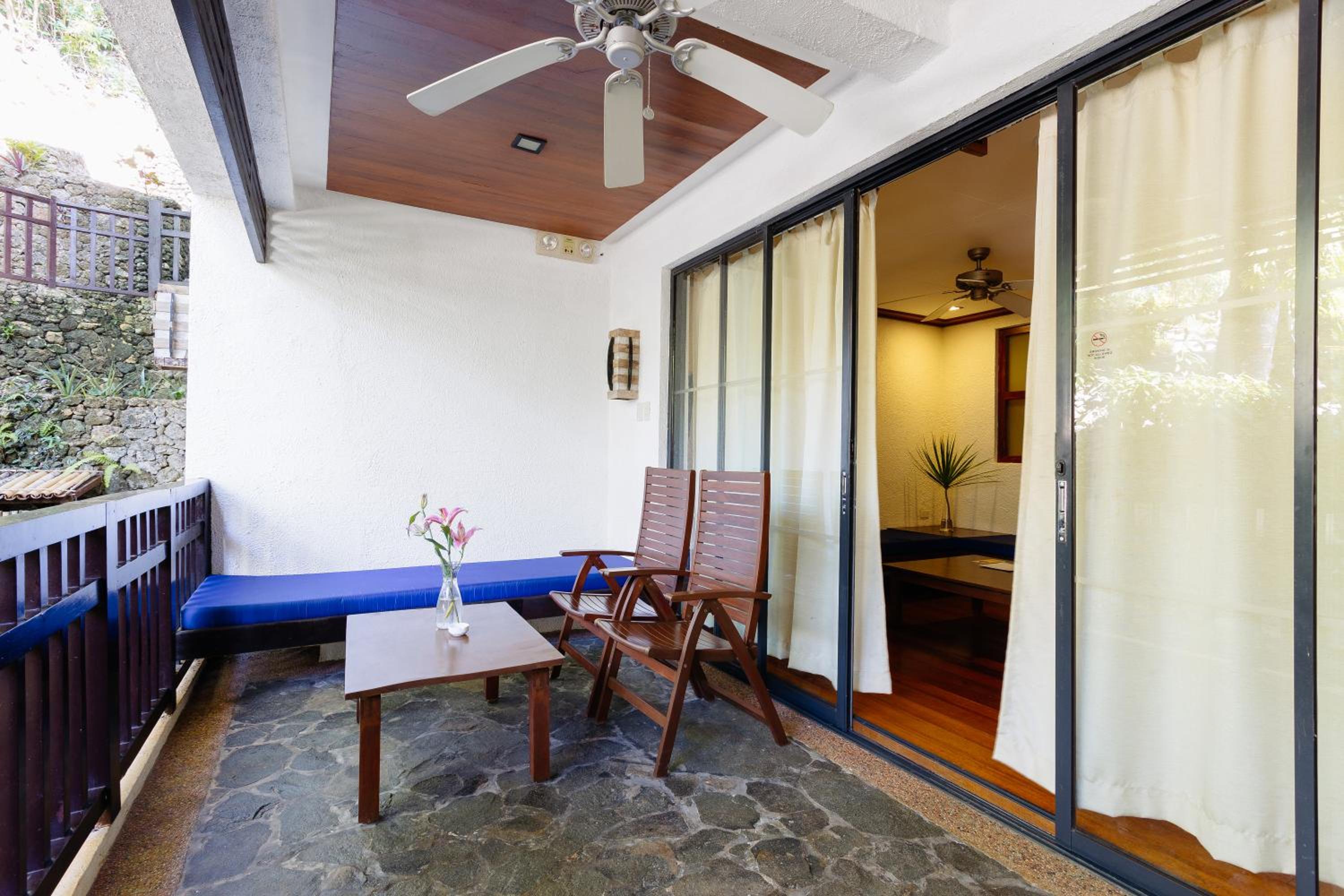 One-Bedroom Suite  - Photo 6