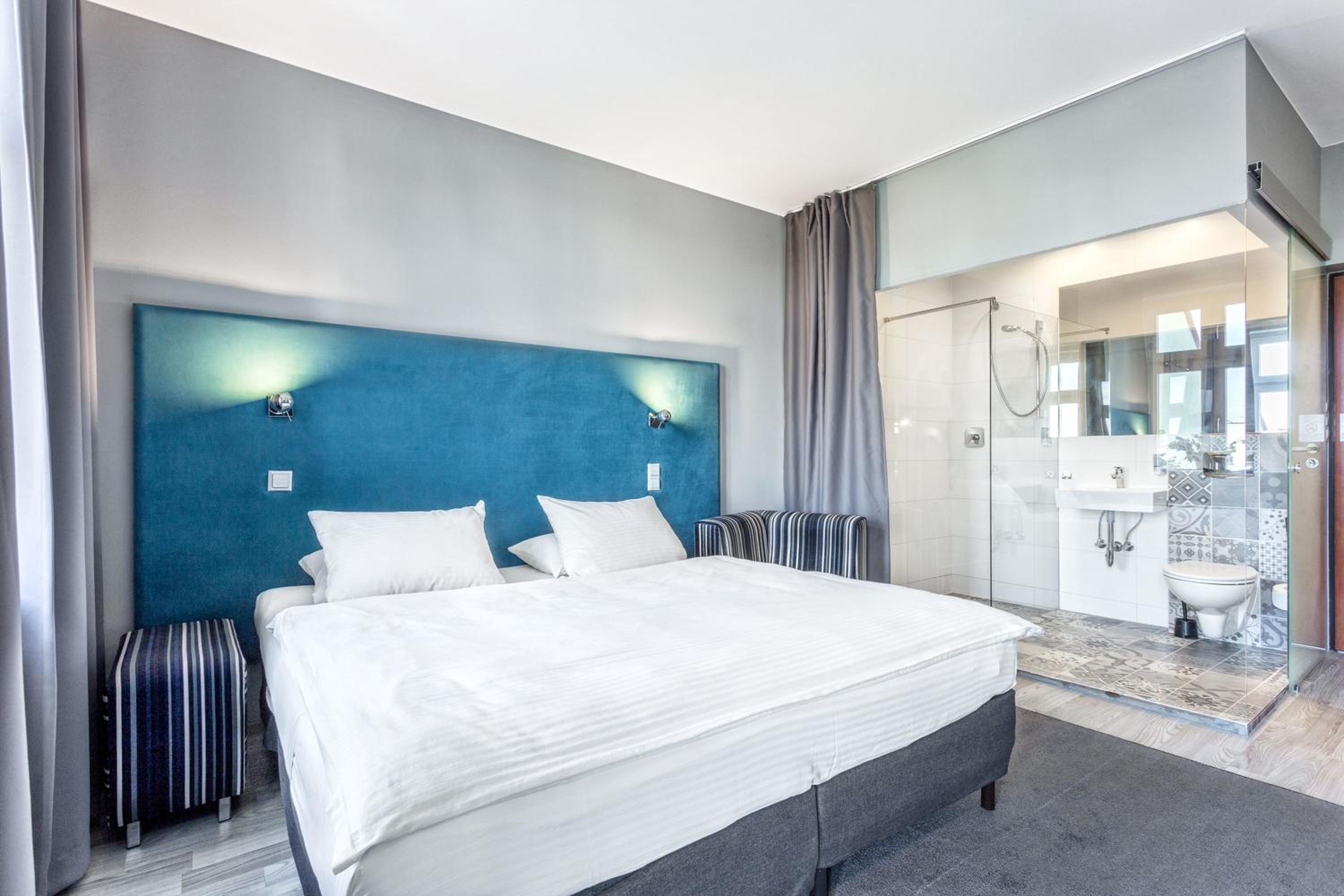 Deluxe Double or Twin Room - Photo 1