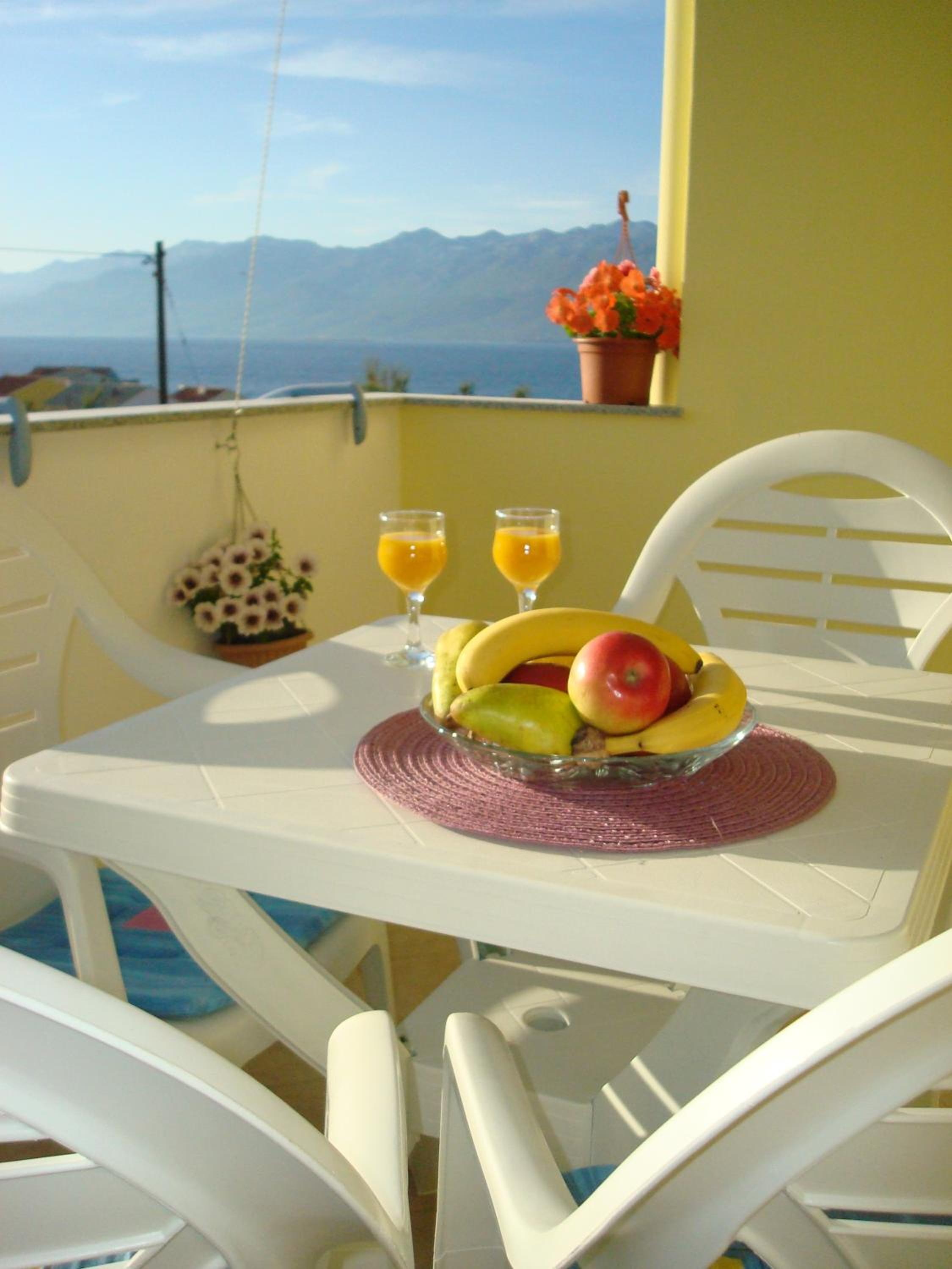 Apartment with Sea View photo 2