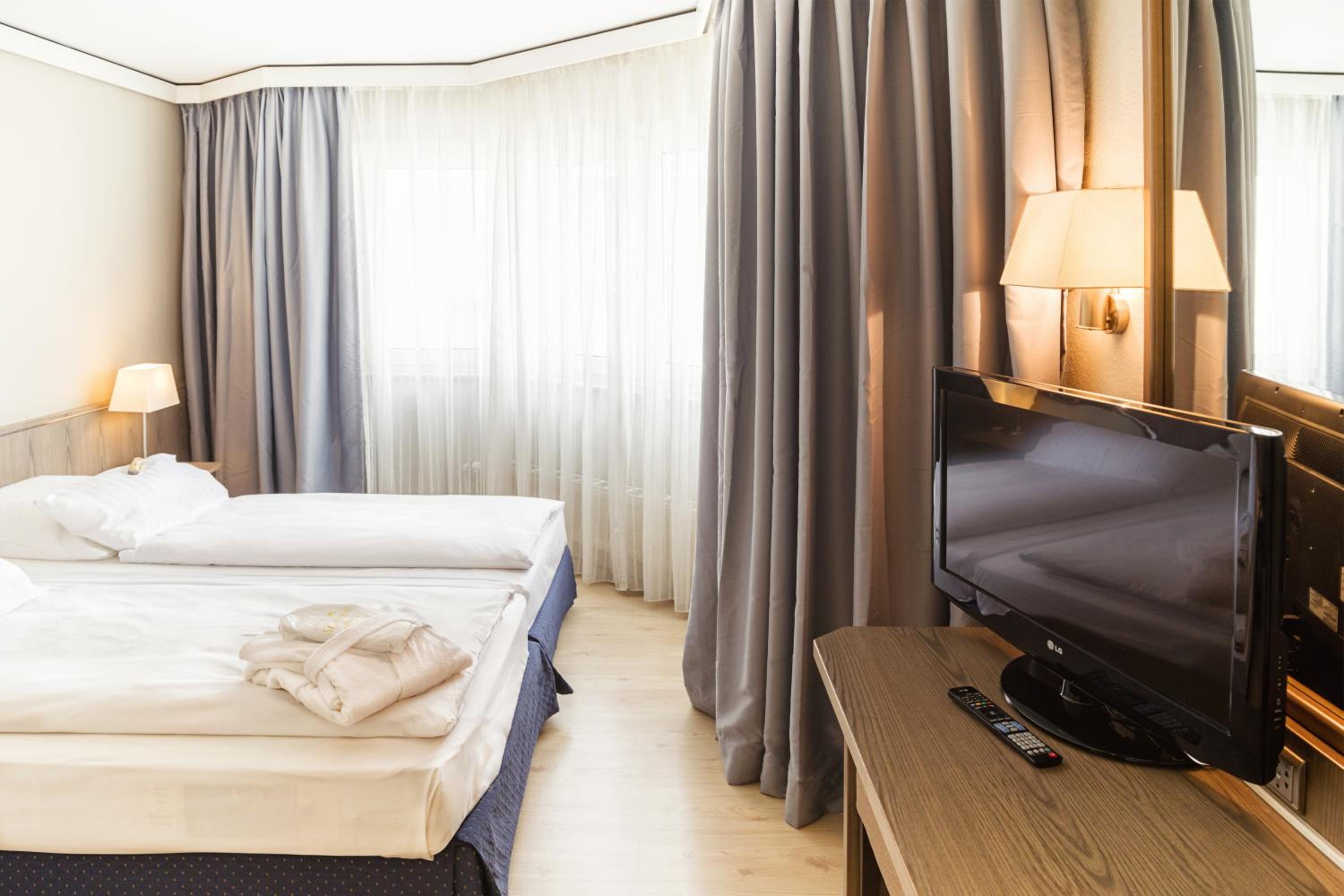 Comfort Twin Room