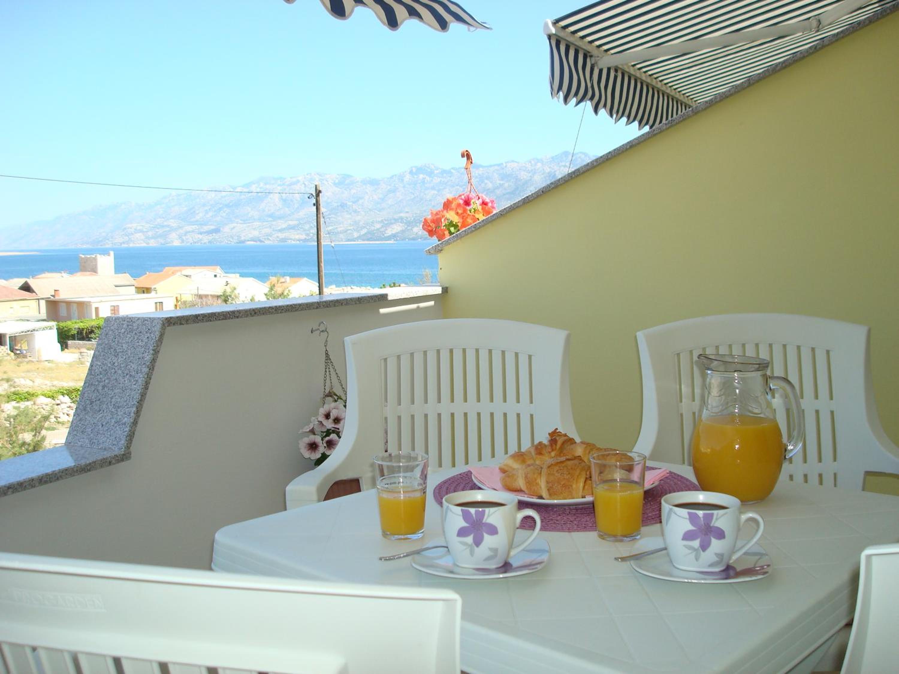 Apartment with Sea View photo 1