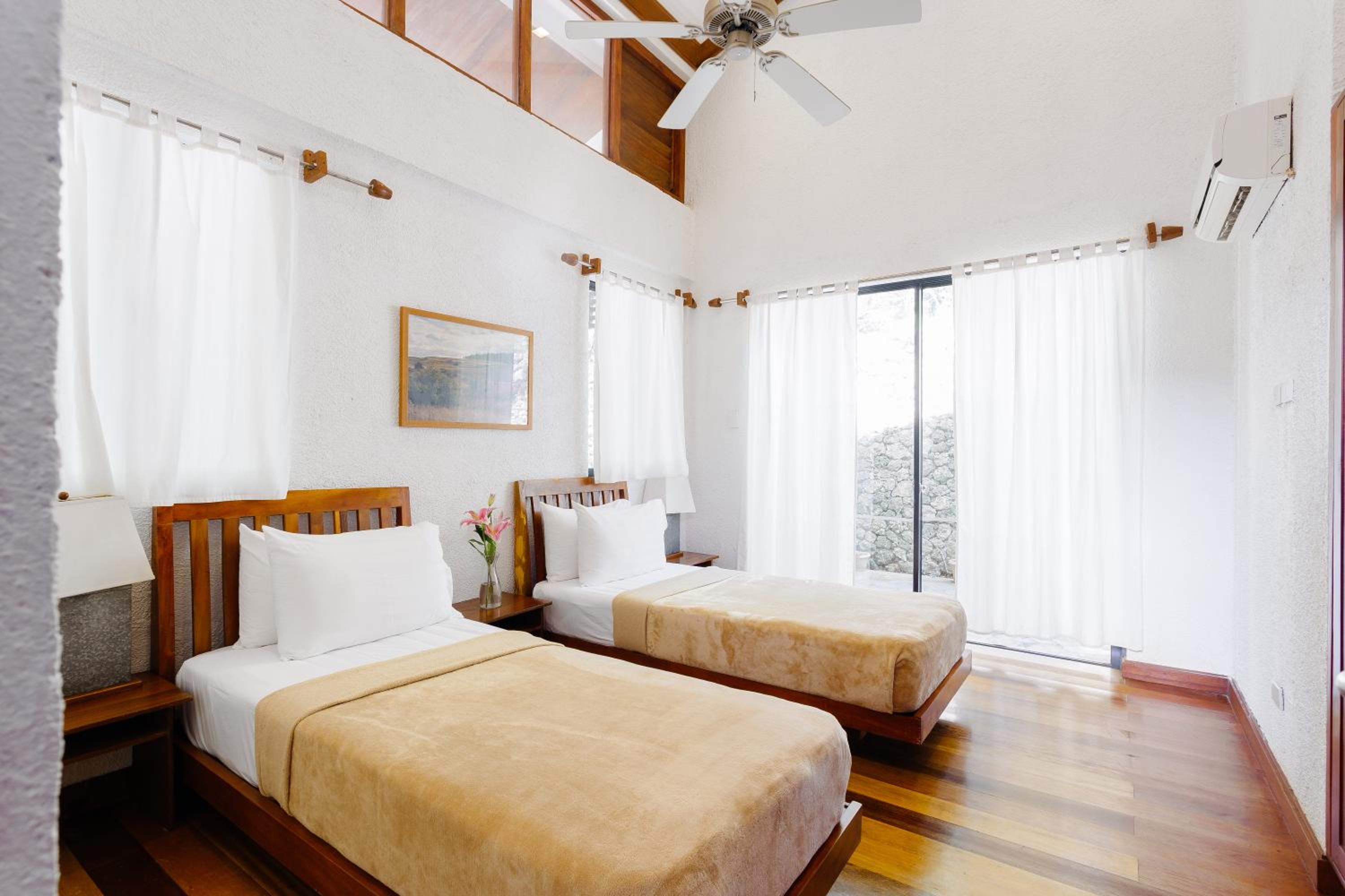 Penthouse Suite  - Photo 2