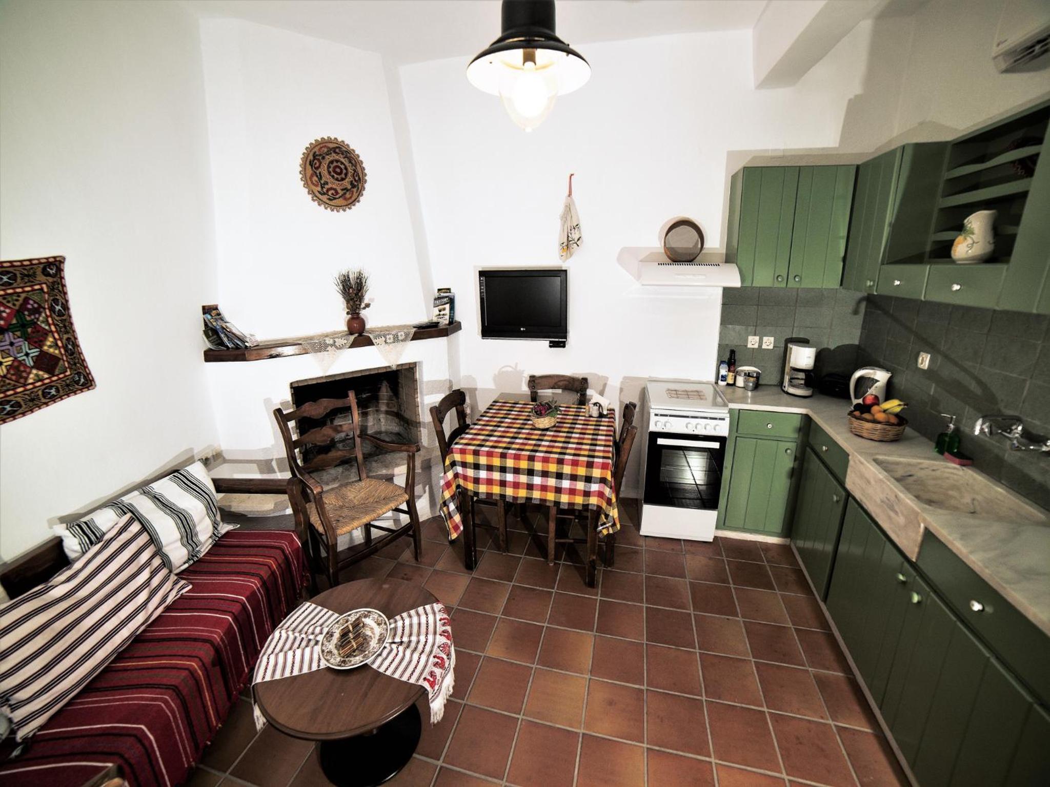 Two-Bedroom Apartment - Photo 9