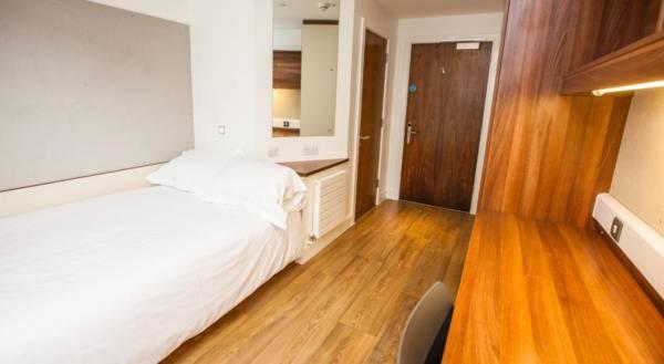 Single Room photo 1