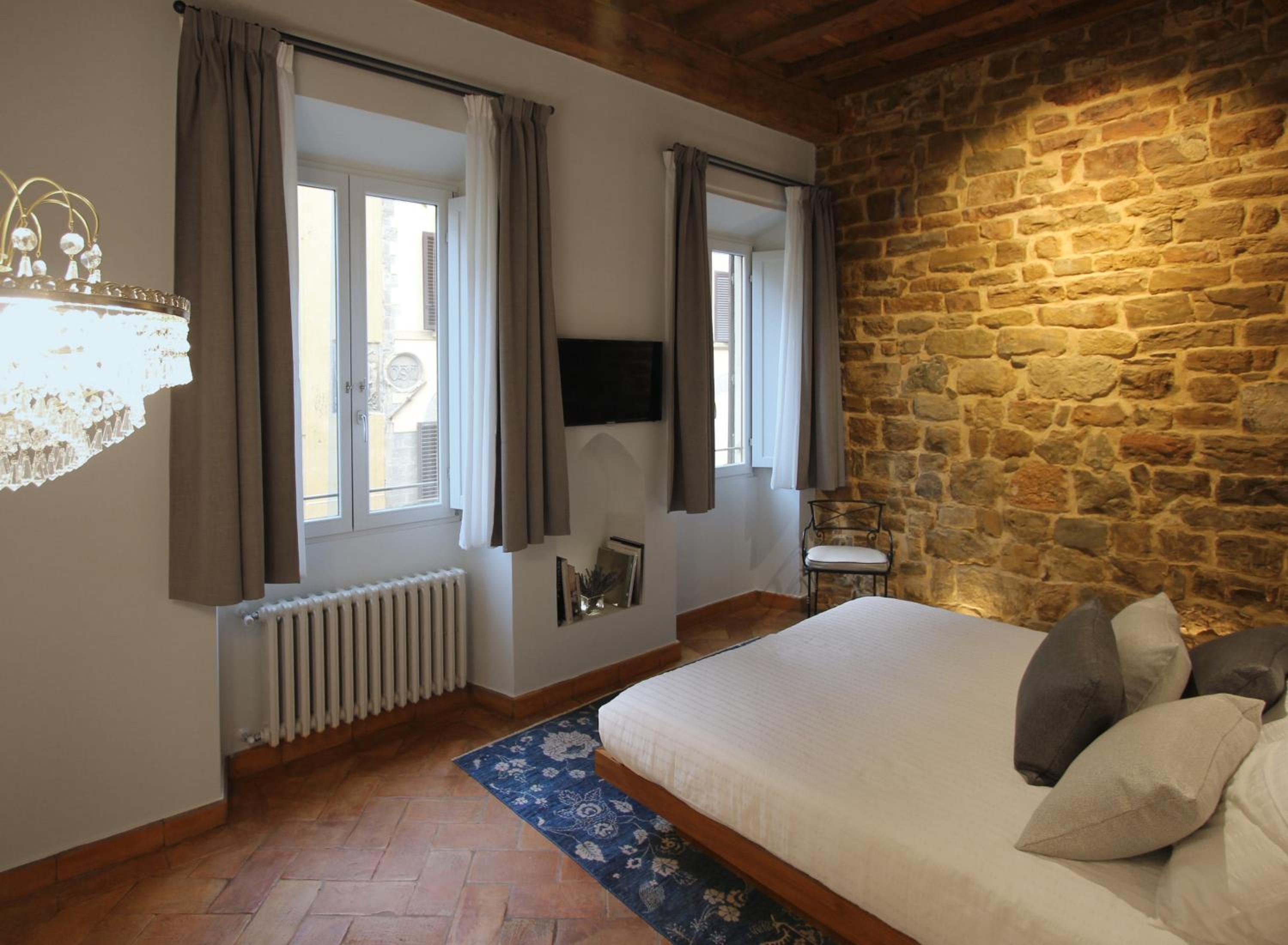 Deluxe King Room photo 3
