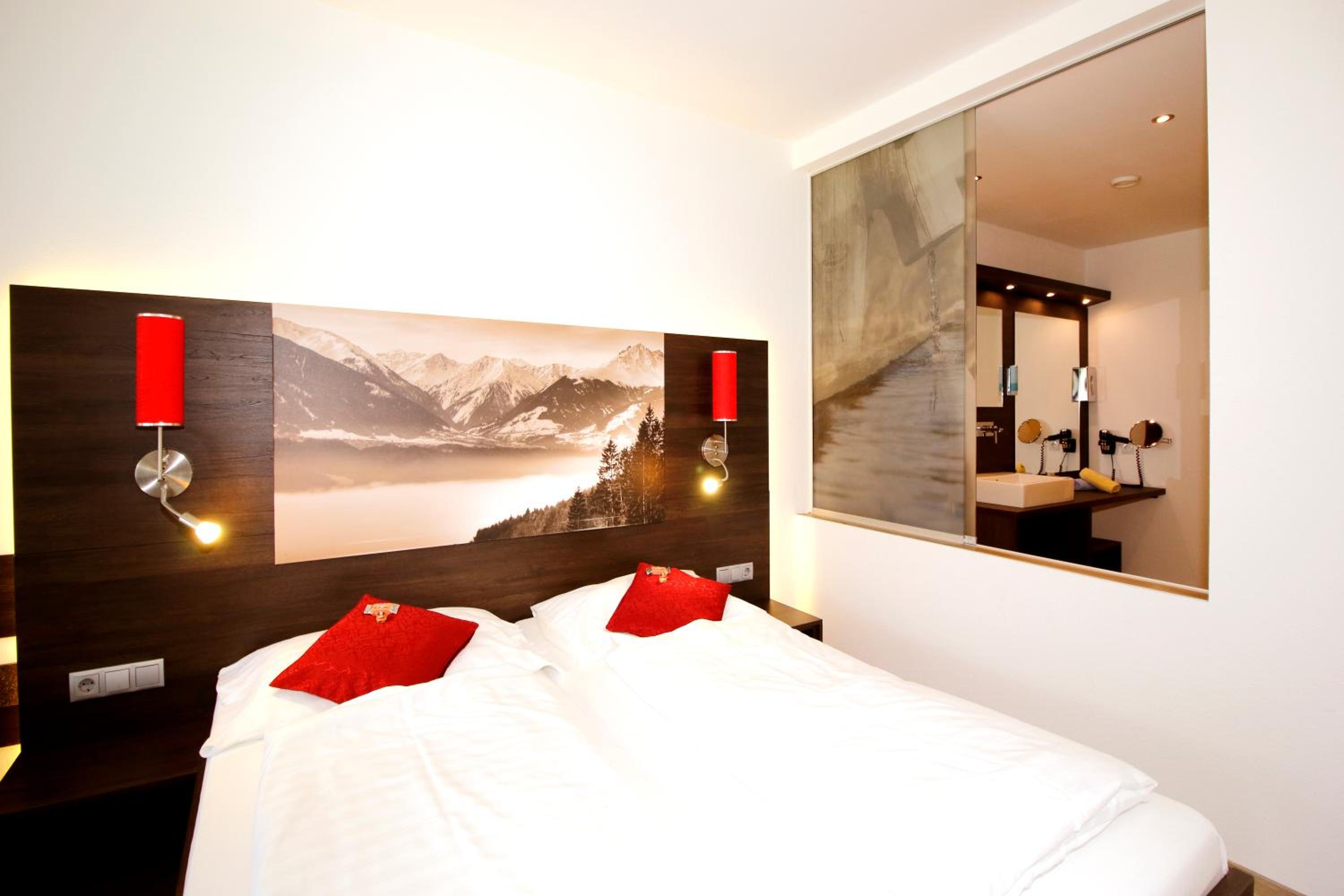 Junior Suite with Terrace photo 2