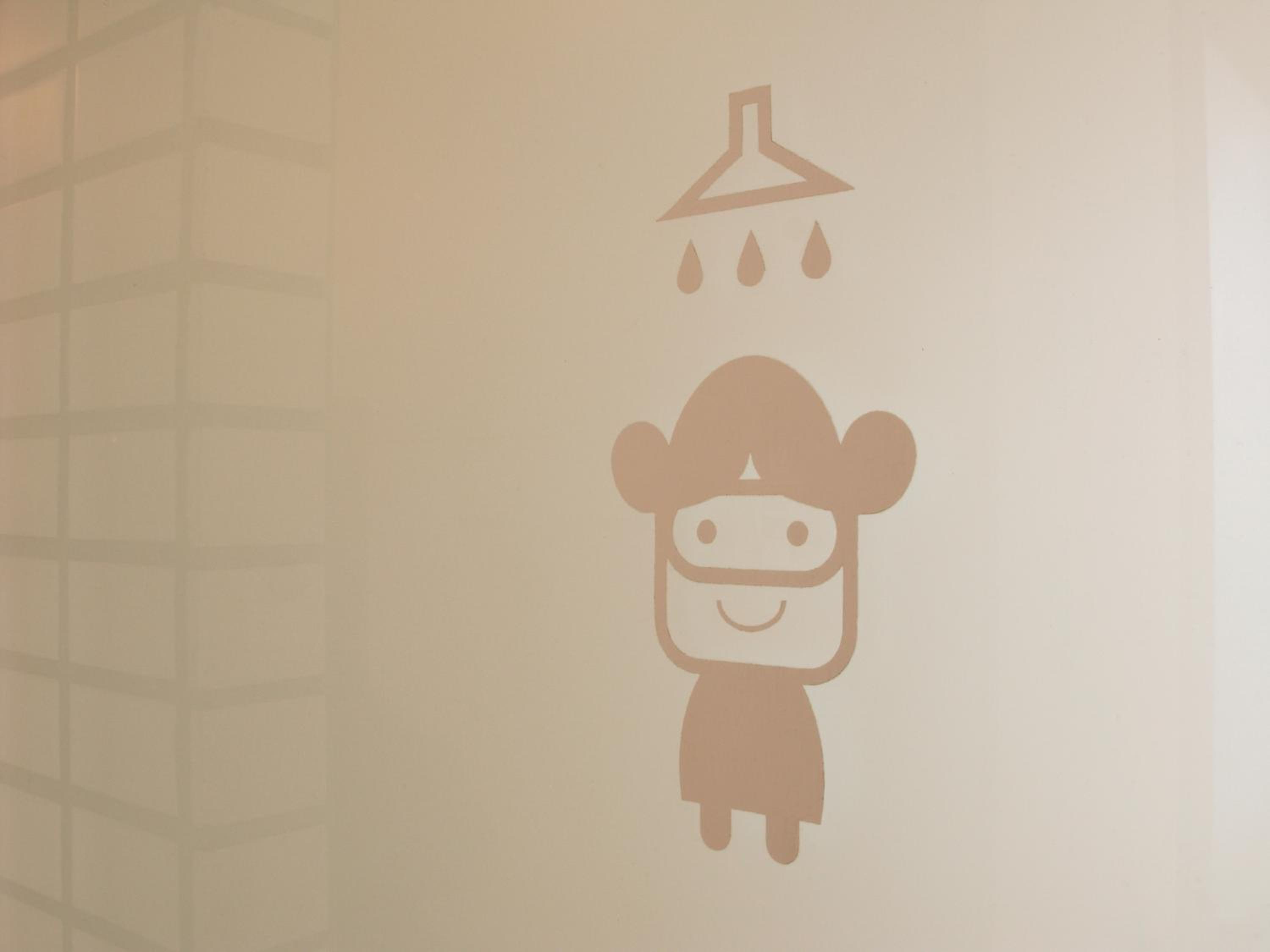 Single Room with Shared Bathroom photo 3