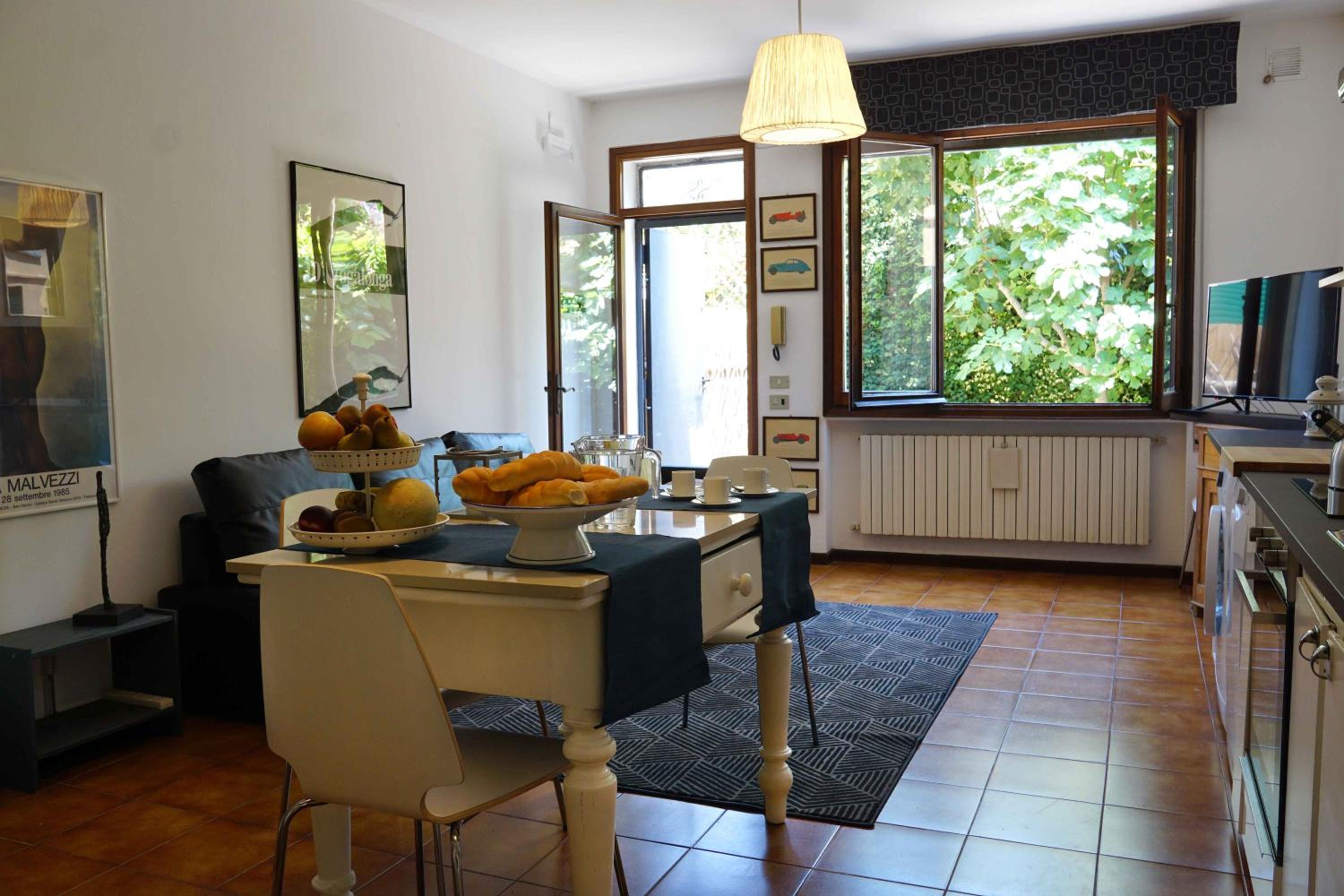 Apartment with Garden View photo 3