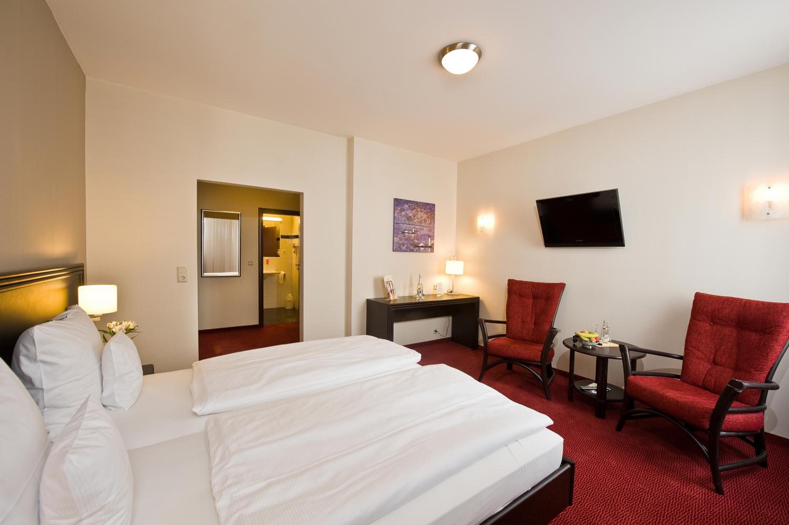 Comfort Double Room - Photo 6
