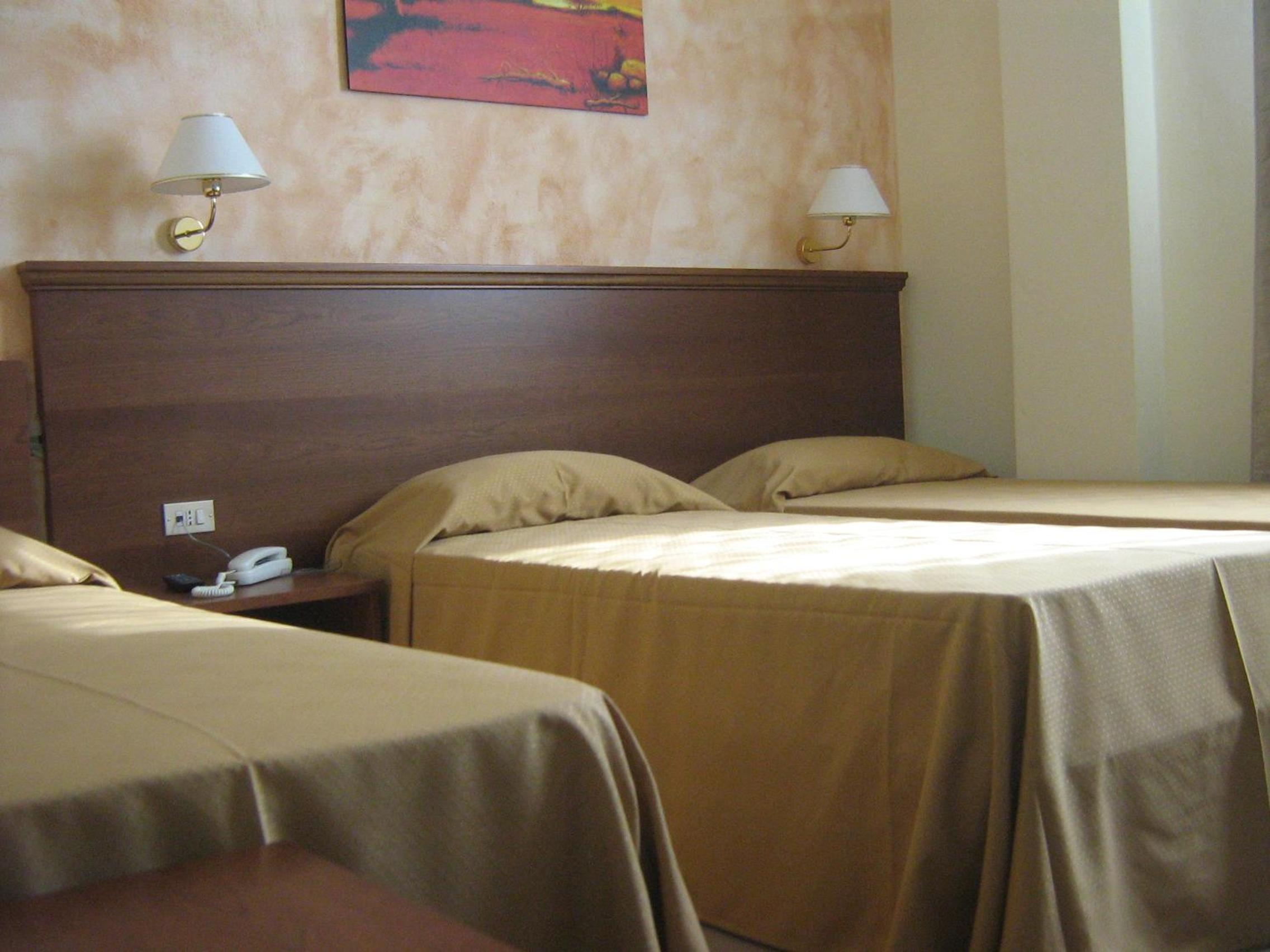 Triple Room photo 1
