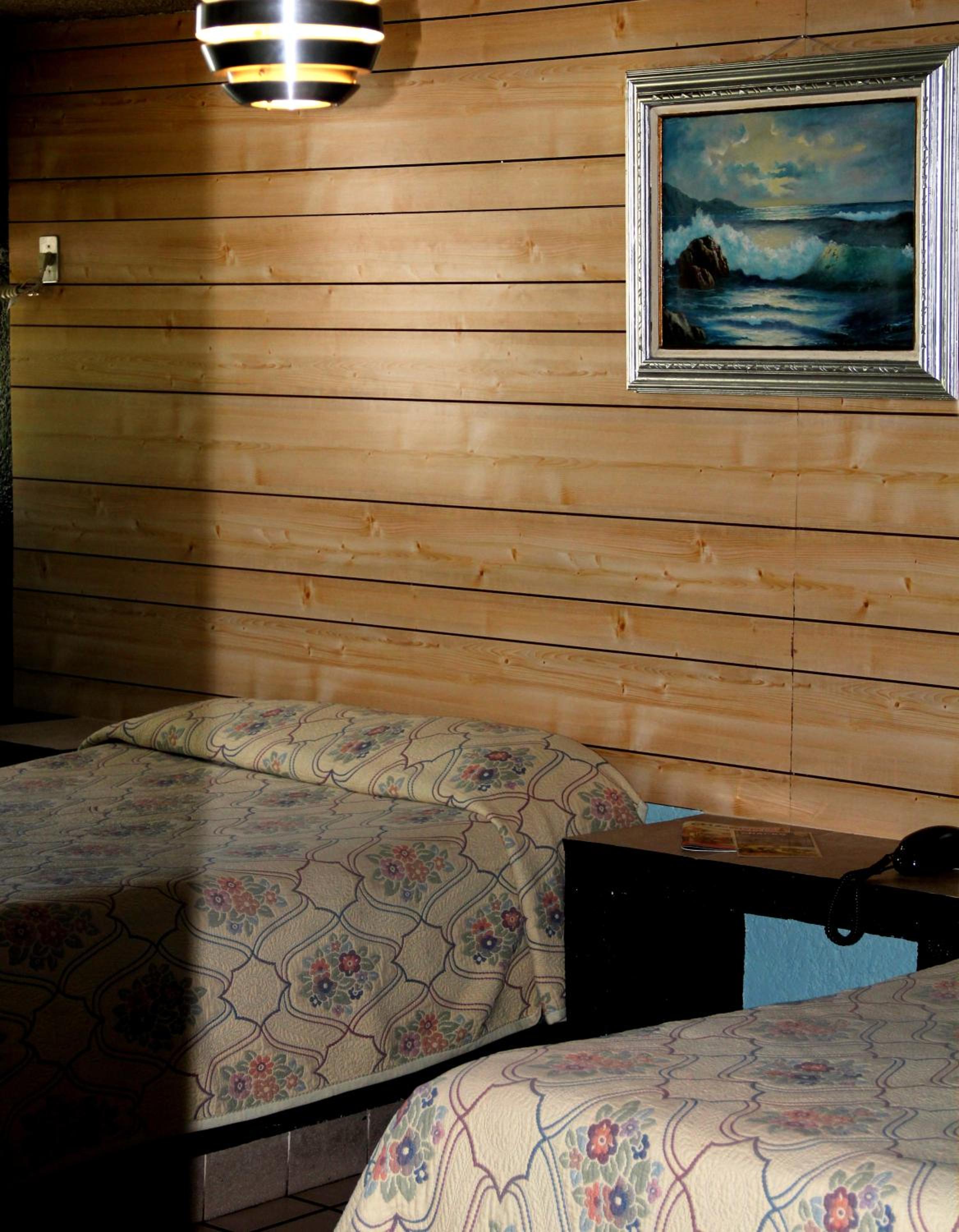 Double Room with Two Double Beds - Photo 3