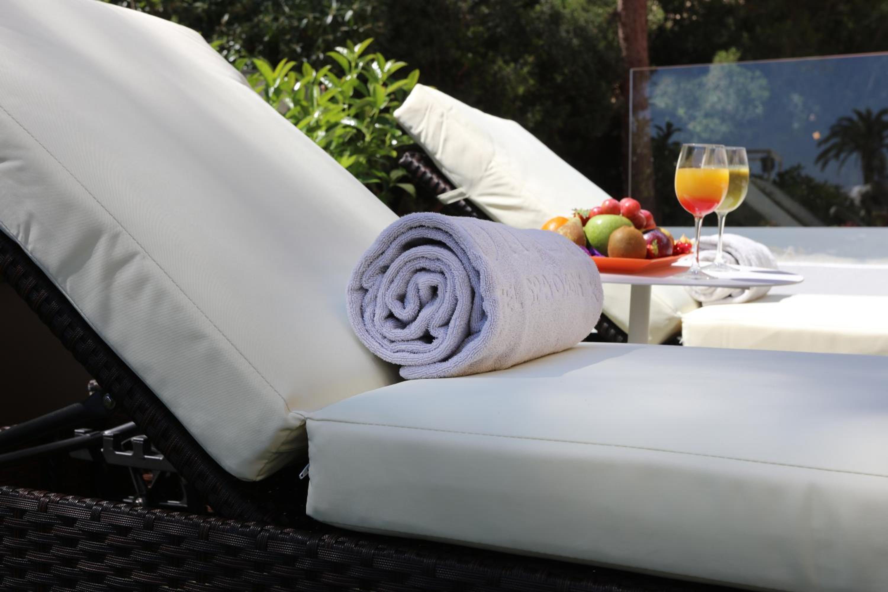 Superior Double or Twin Room with Terrace