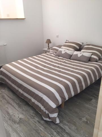 Two-Bedroom House photo 2