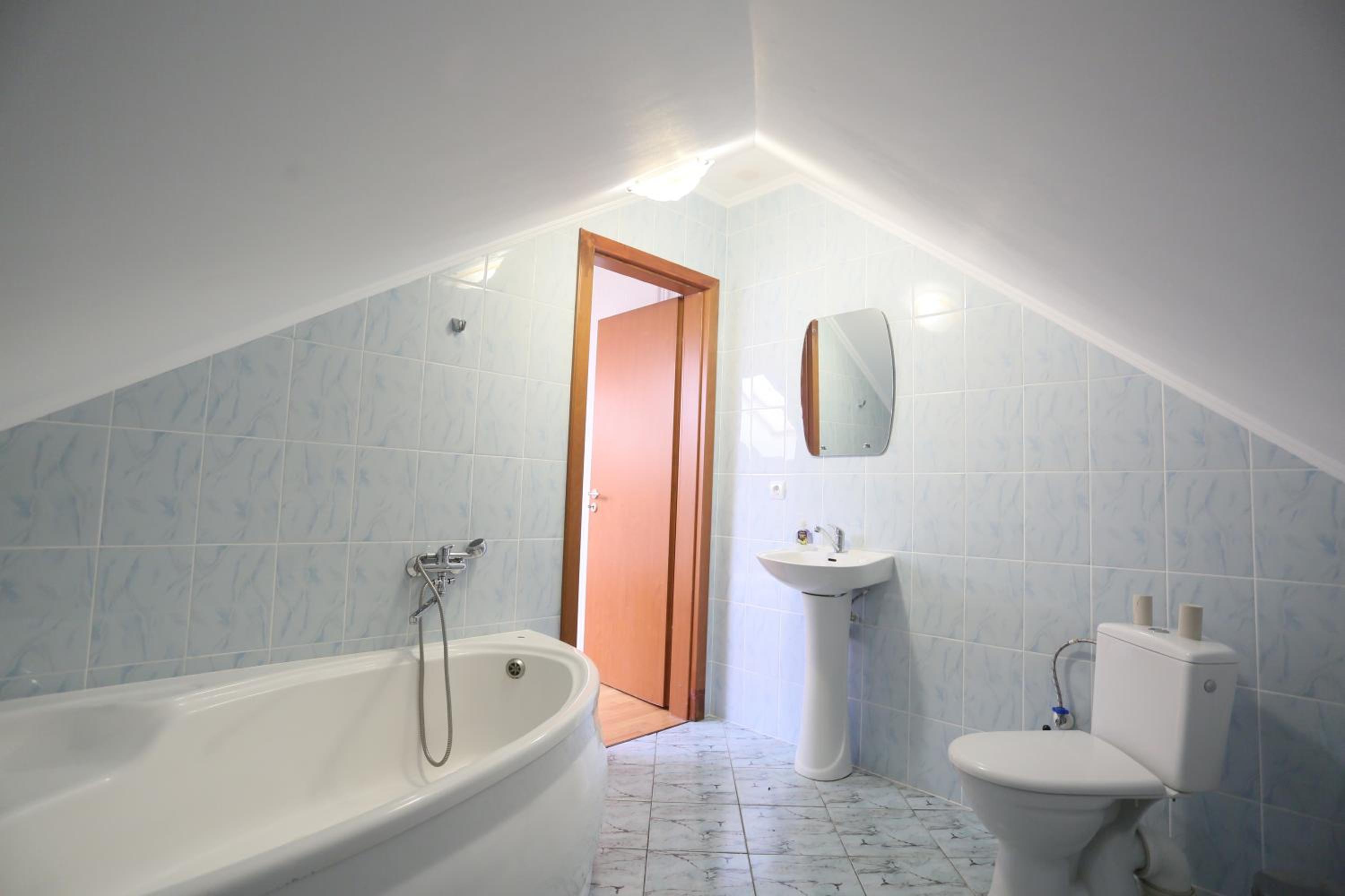Standard Double or Twin Room photo 2