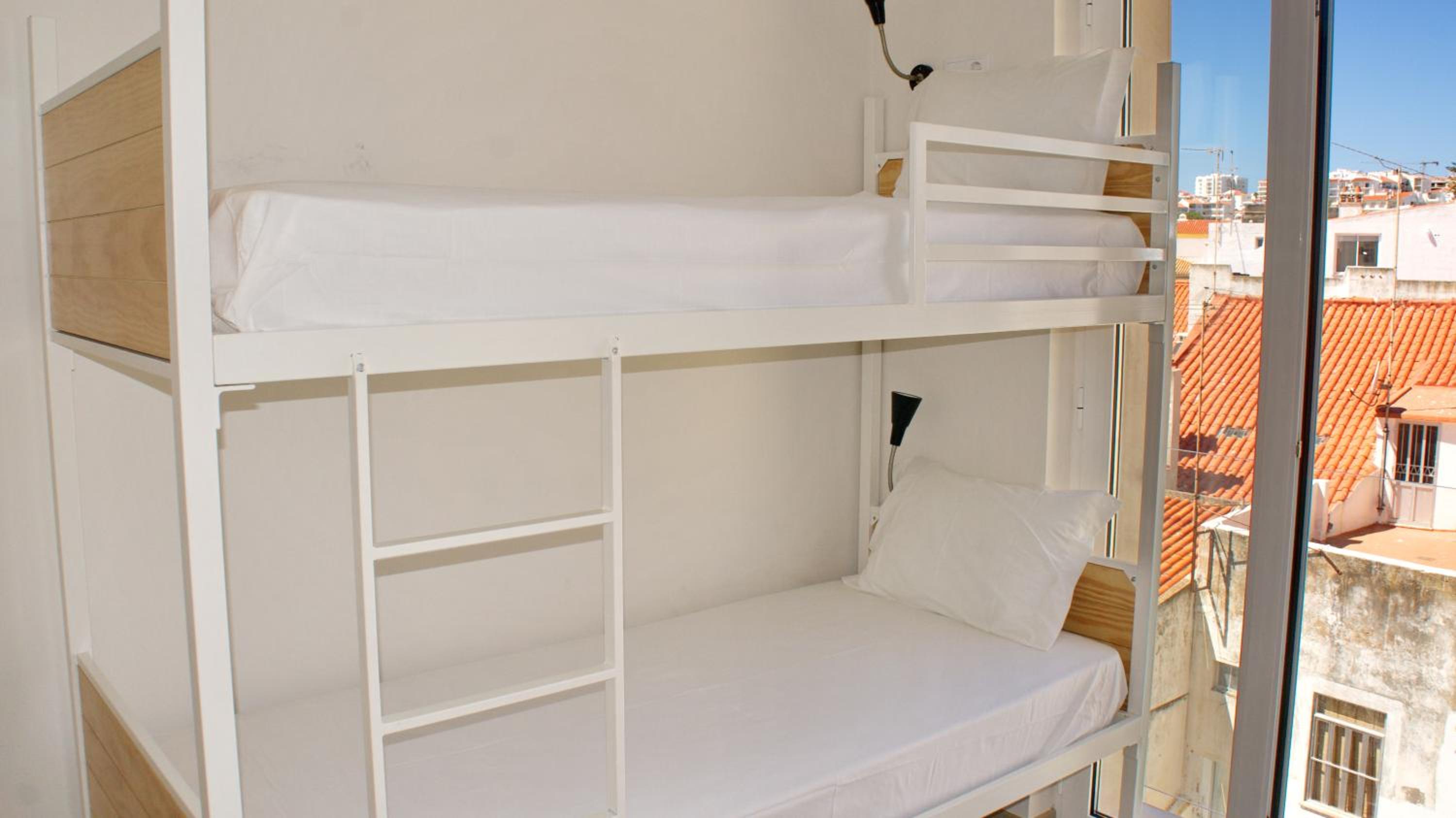 Bed in 4-Bed Female Dormitory Room photo 2