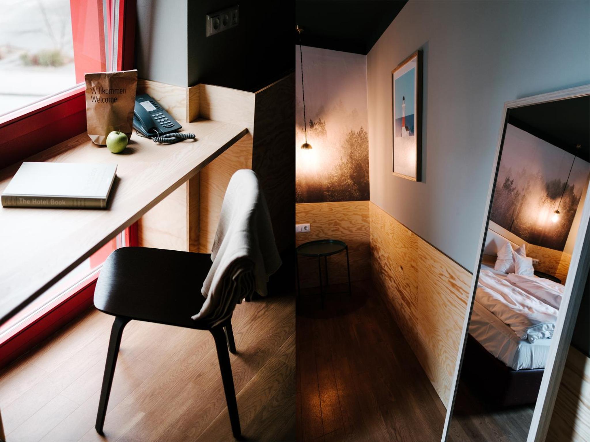 Single Room - Business photo 1