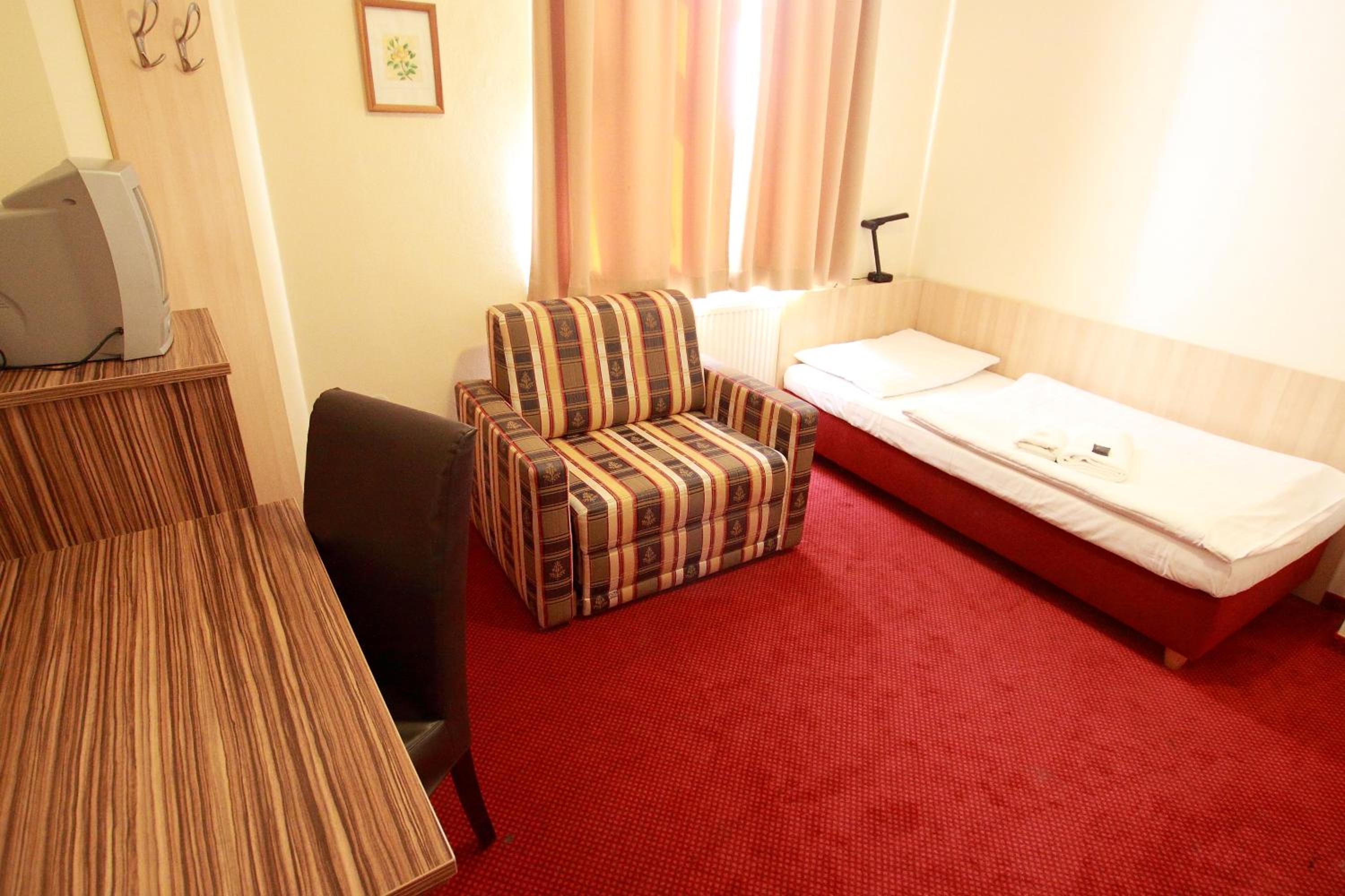 Single Room photo 1