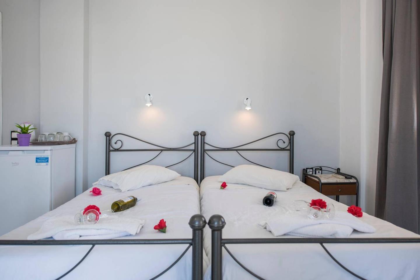 Double or Twin Room - Photo 34