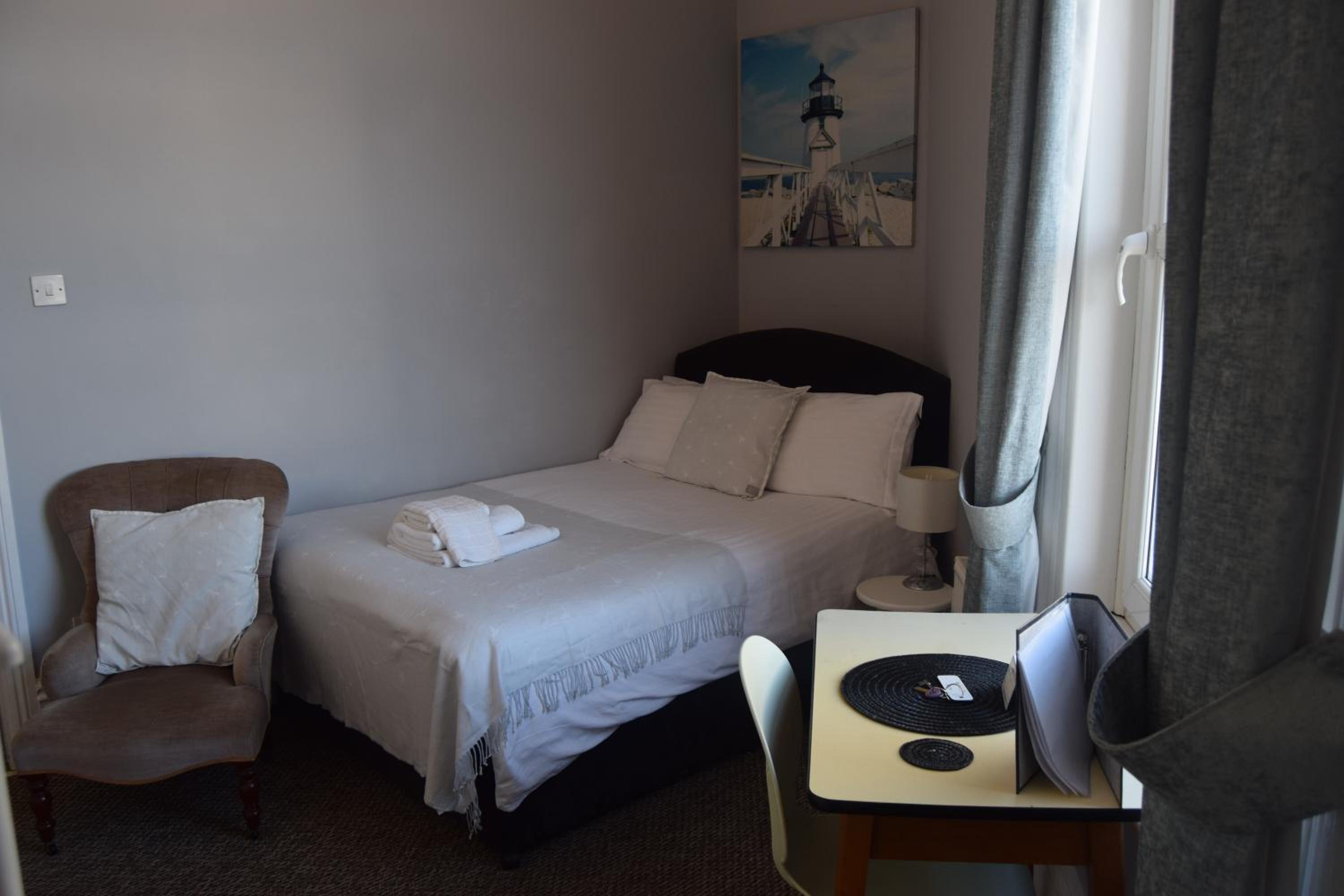 Single Room with Partial Sea View photo 3