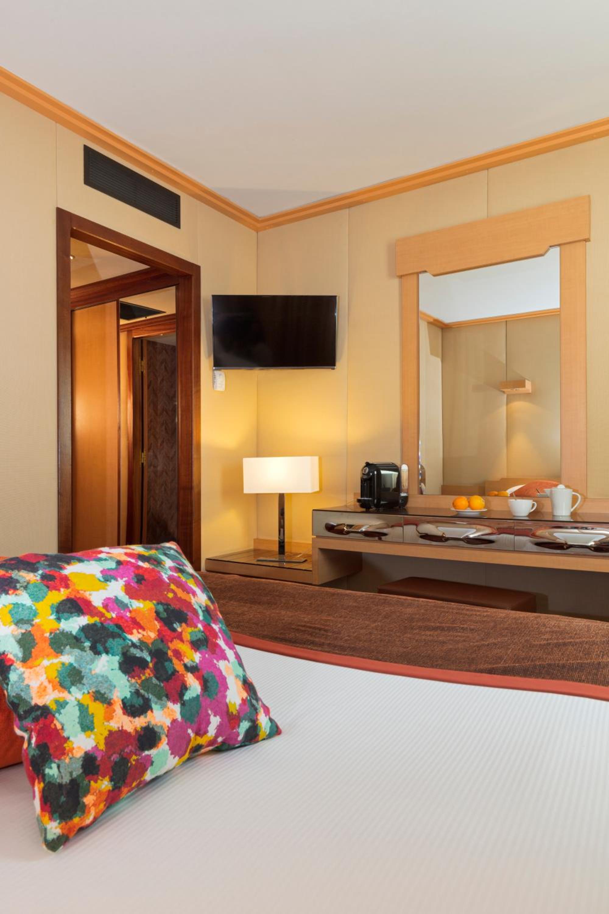 Double Room - Photo 4