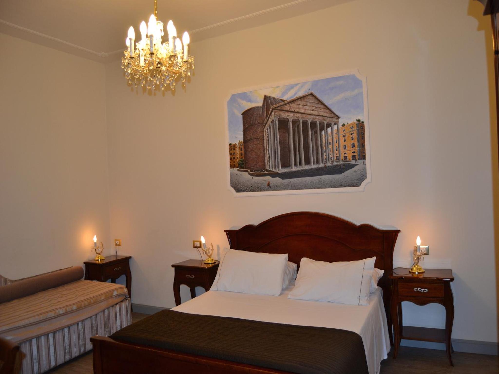 Large Double Room photo 1