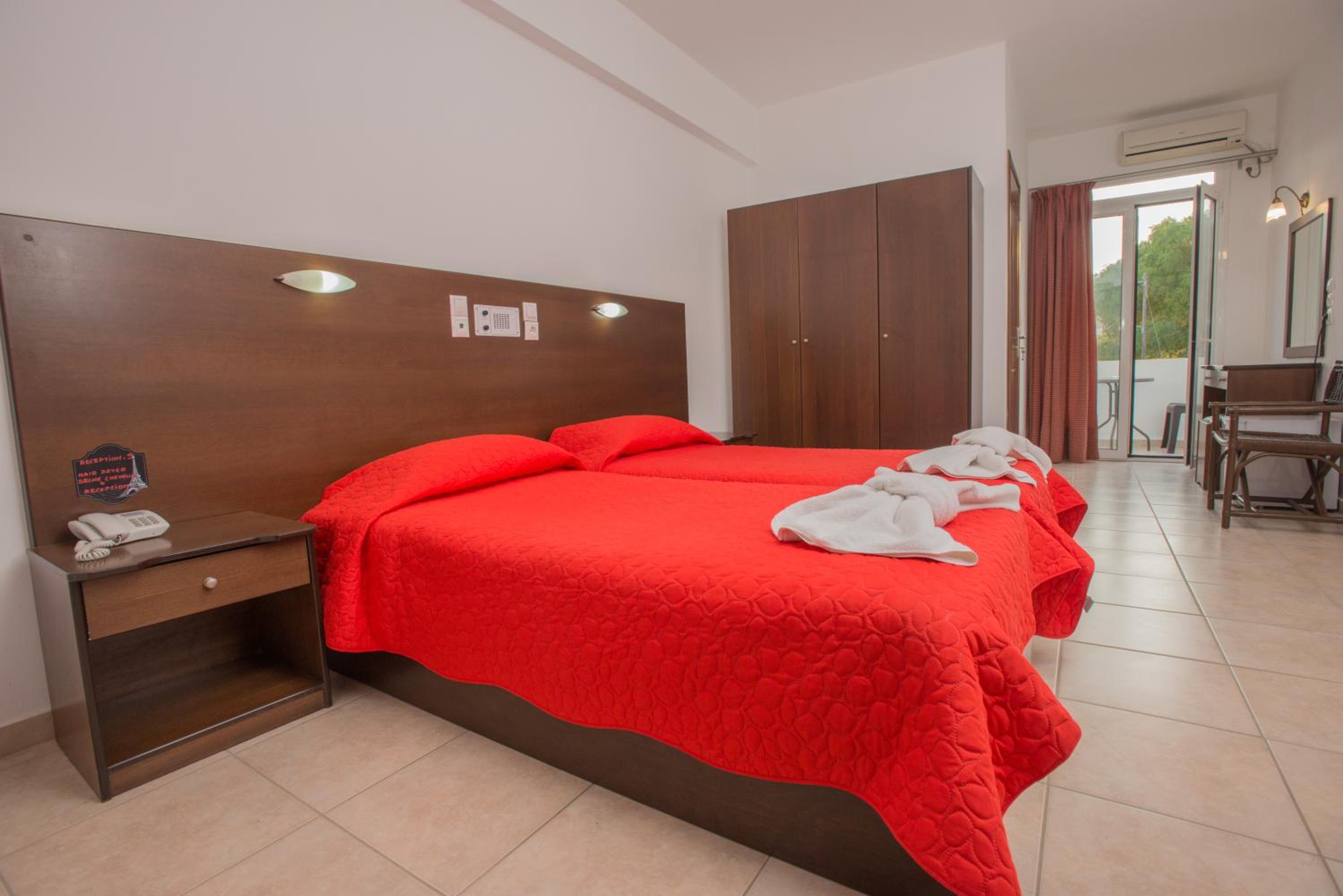 Double Room photo 3