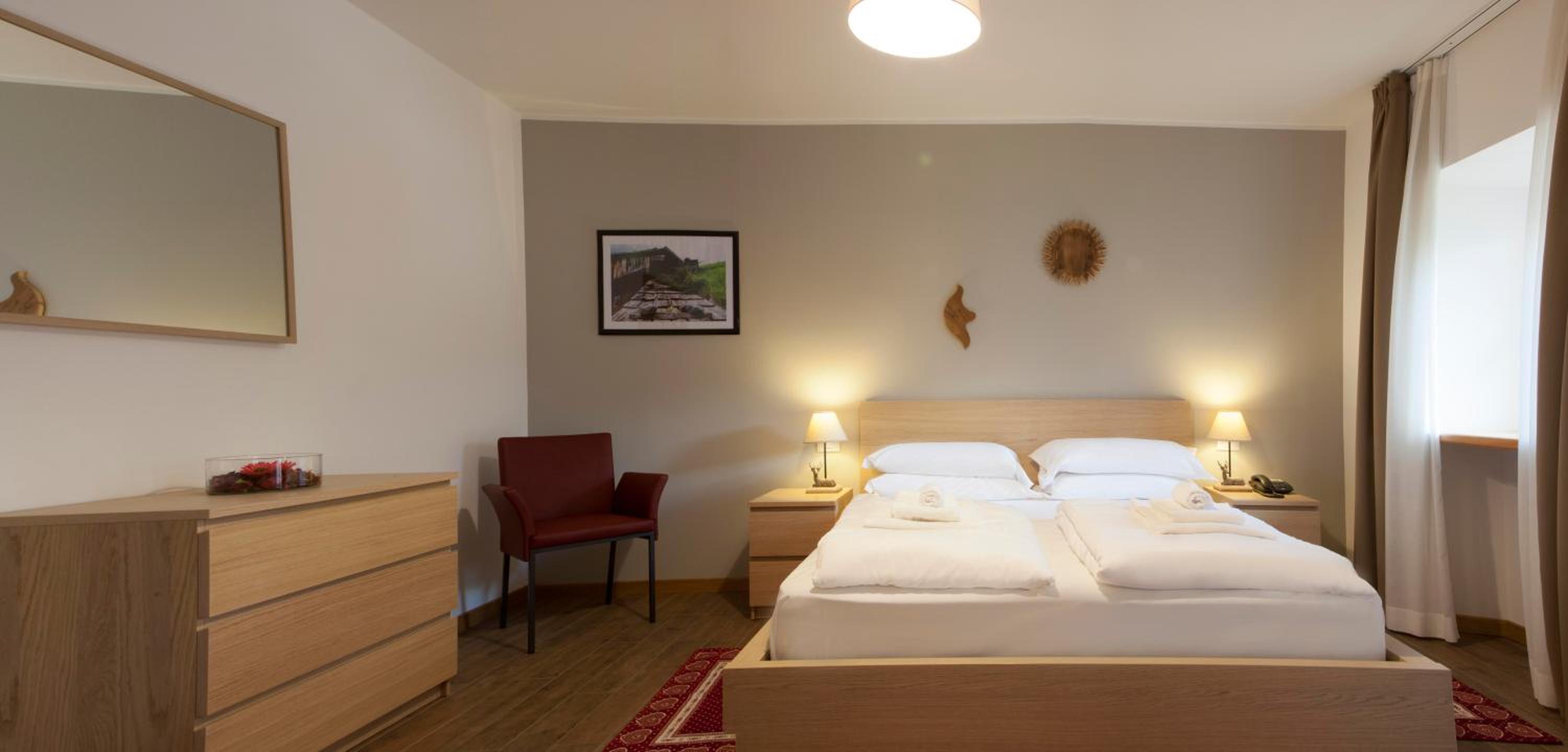 Premium Two-Bedroom Apartment with Balcony photo 1