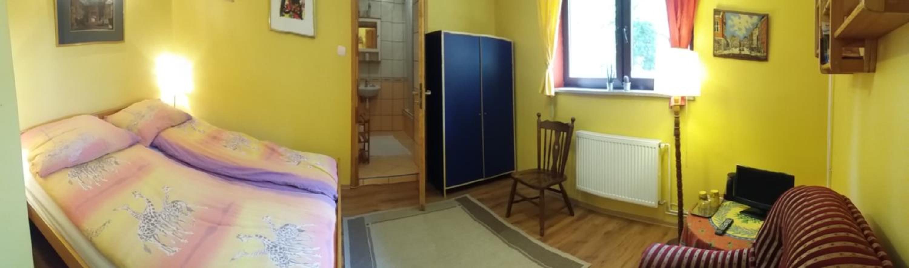 Budget Double Room photo 1