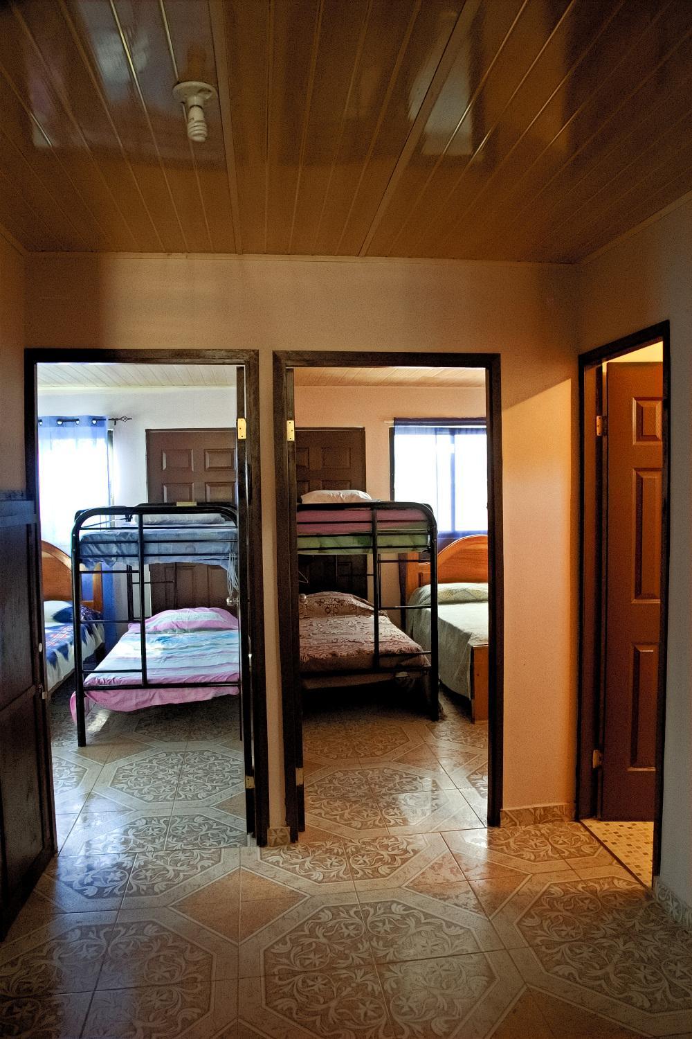 Standard Double Room With Shared Bathroom photo 1