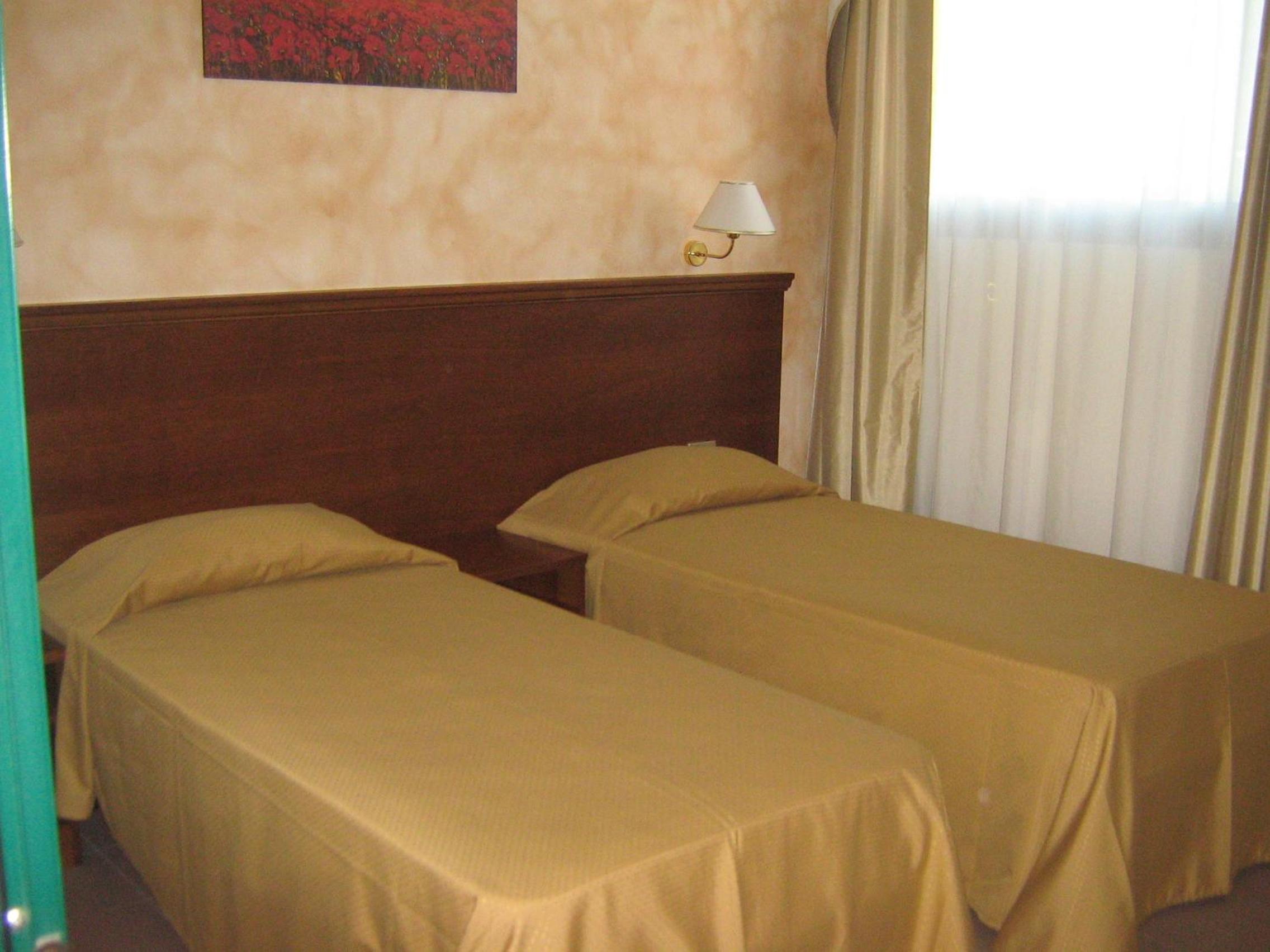 Twin Room photo 2