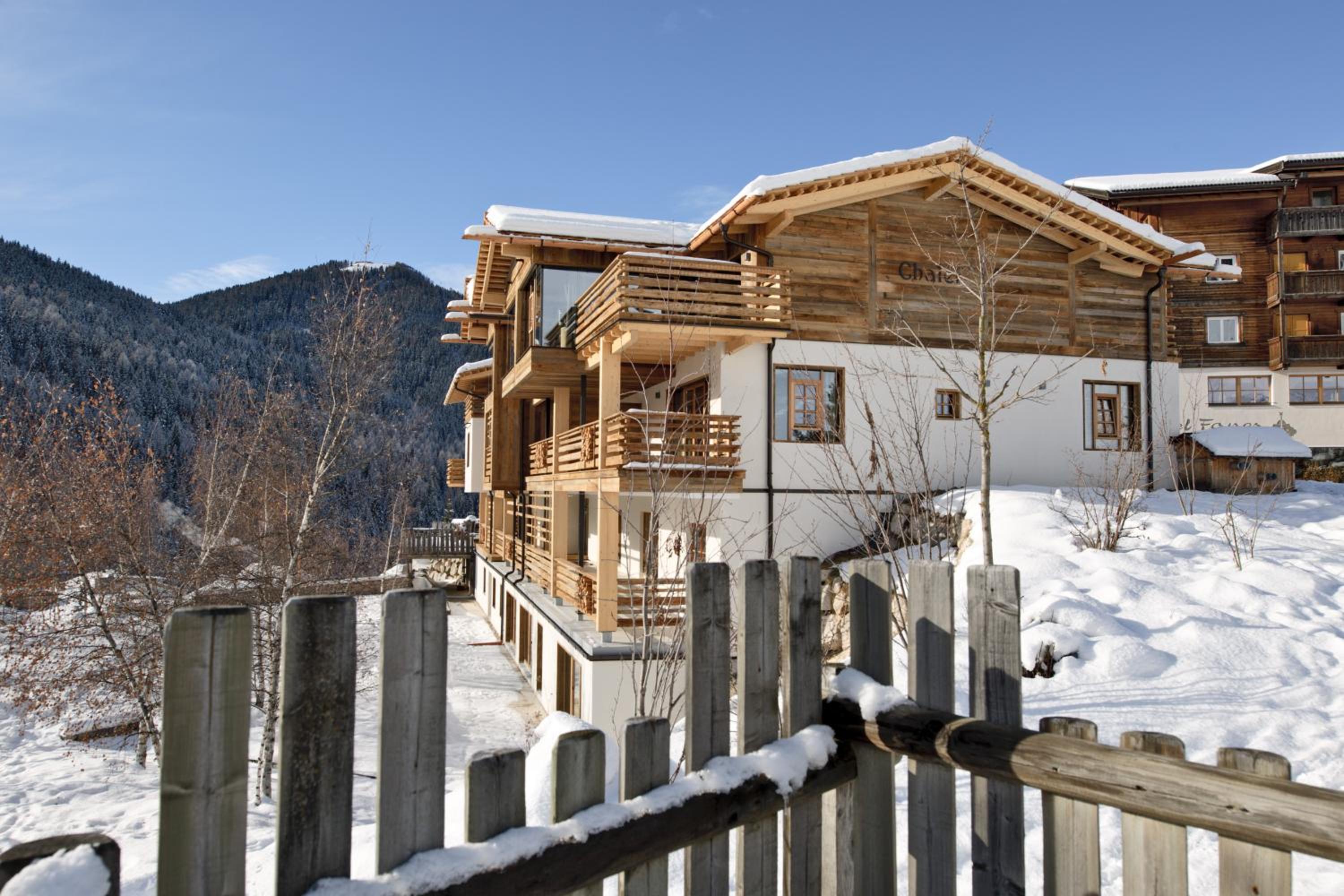 Chalet (2 Adults) - Photo 5