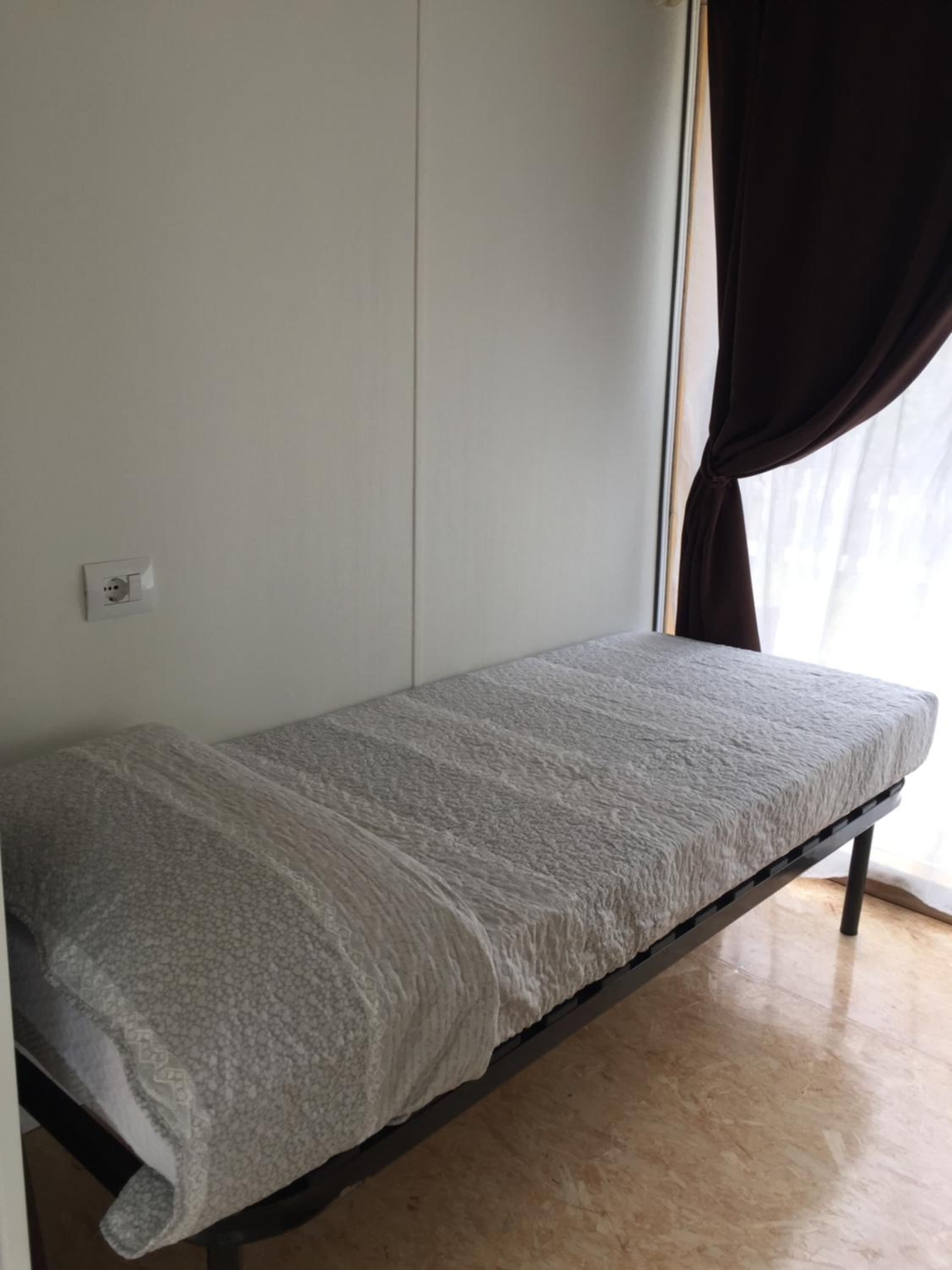 Budget Twin Room photo 3