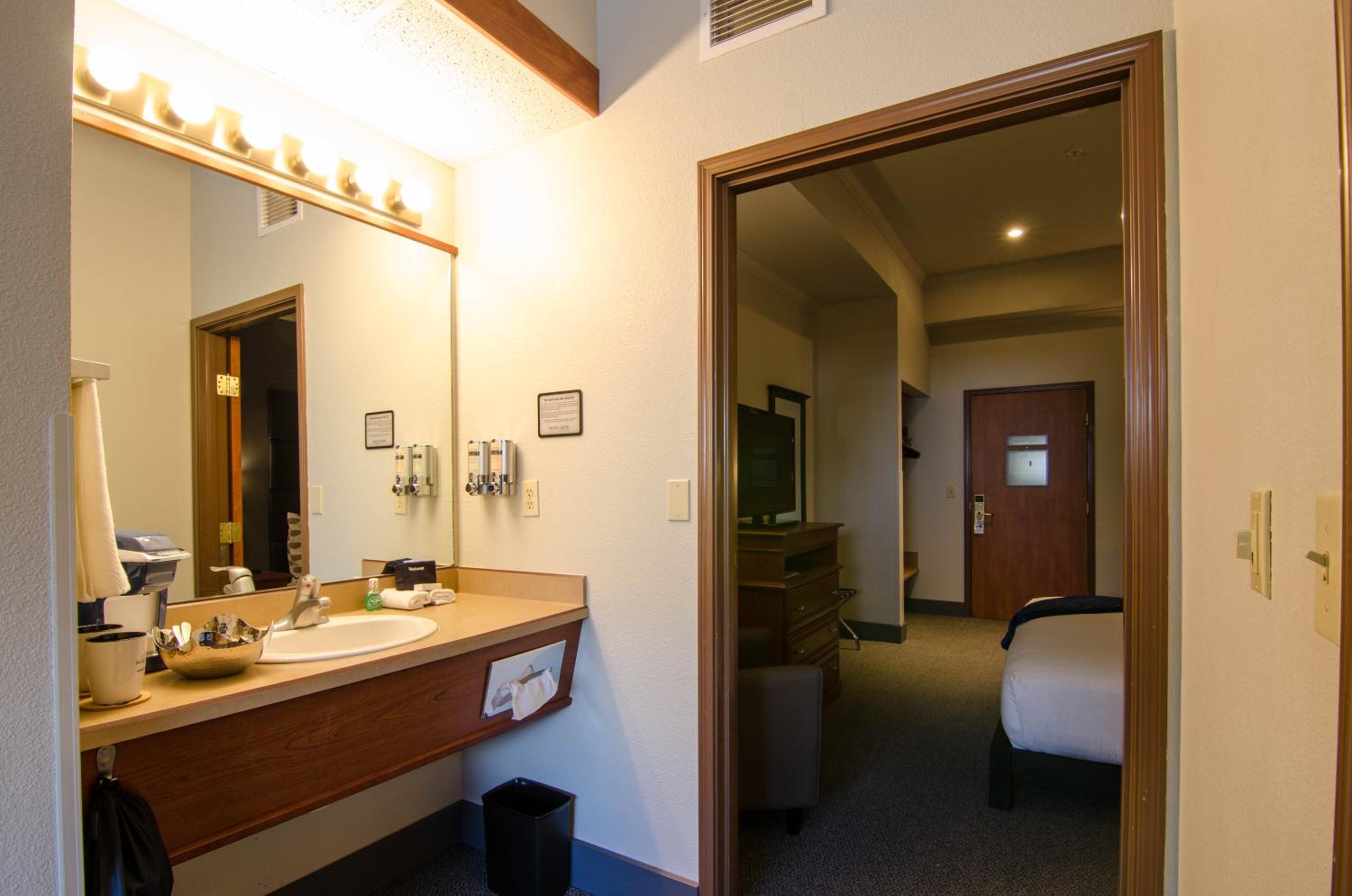 Executive King Suite