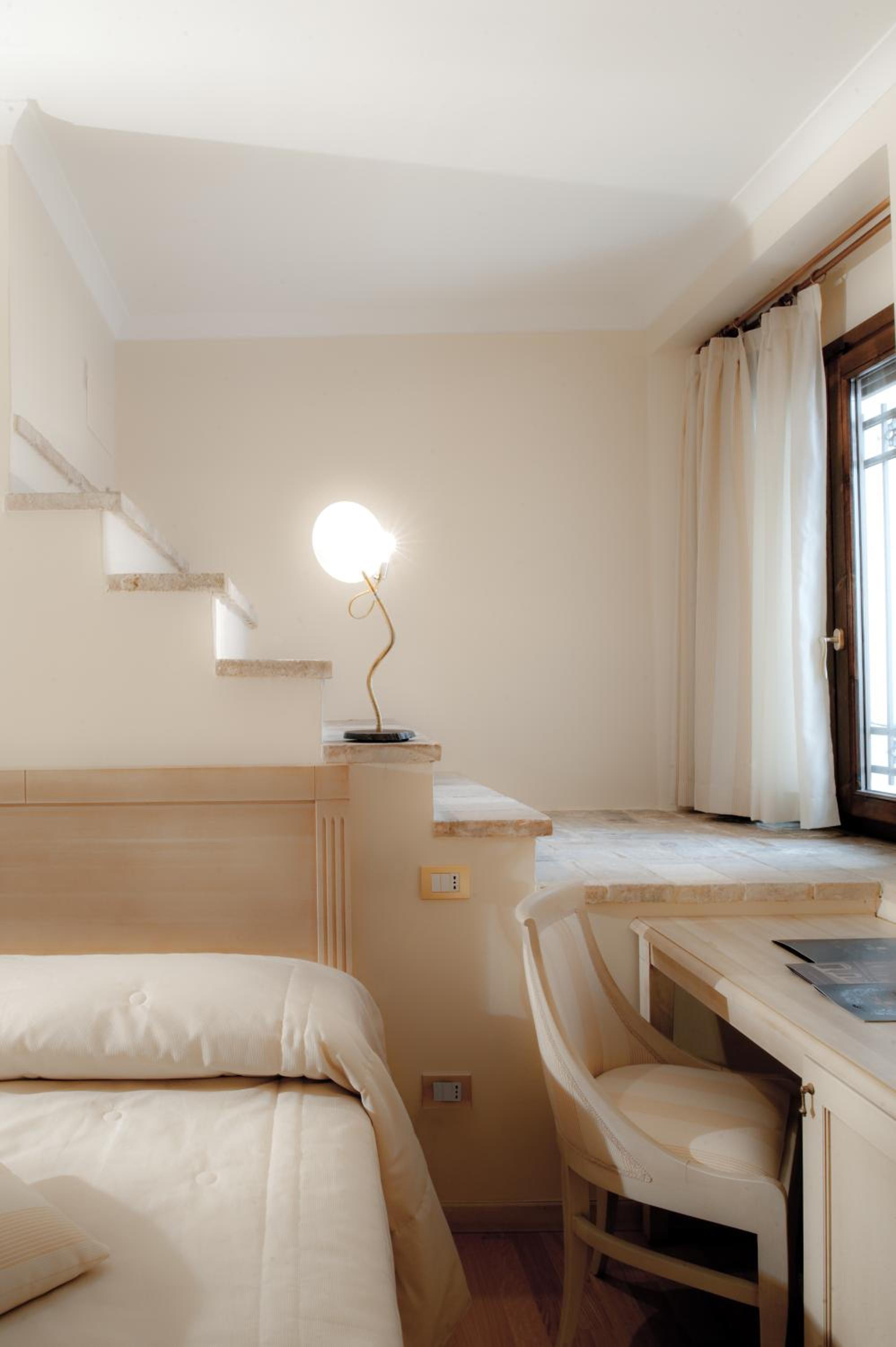 Superior Double/Twin Room - Photo 12