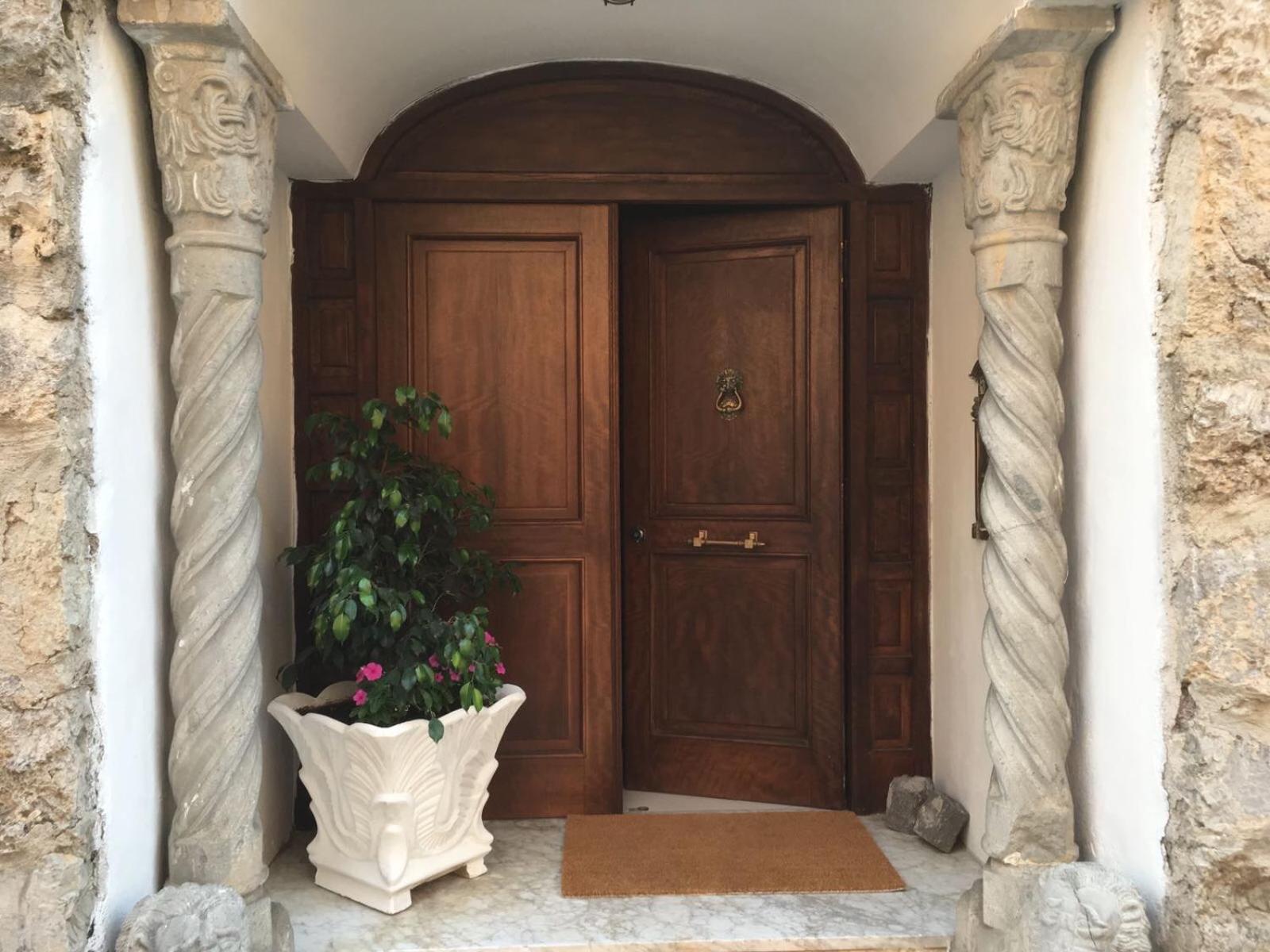 Villa photo 3
