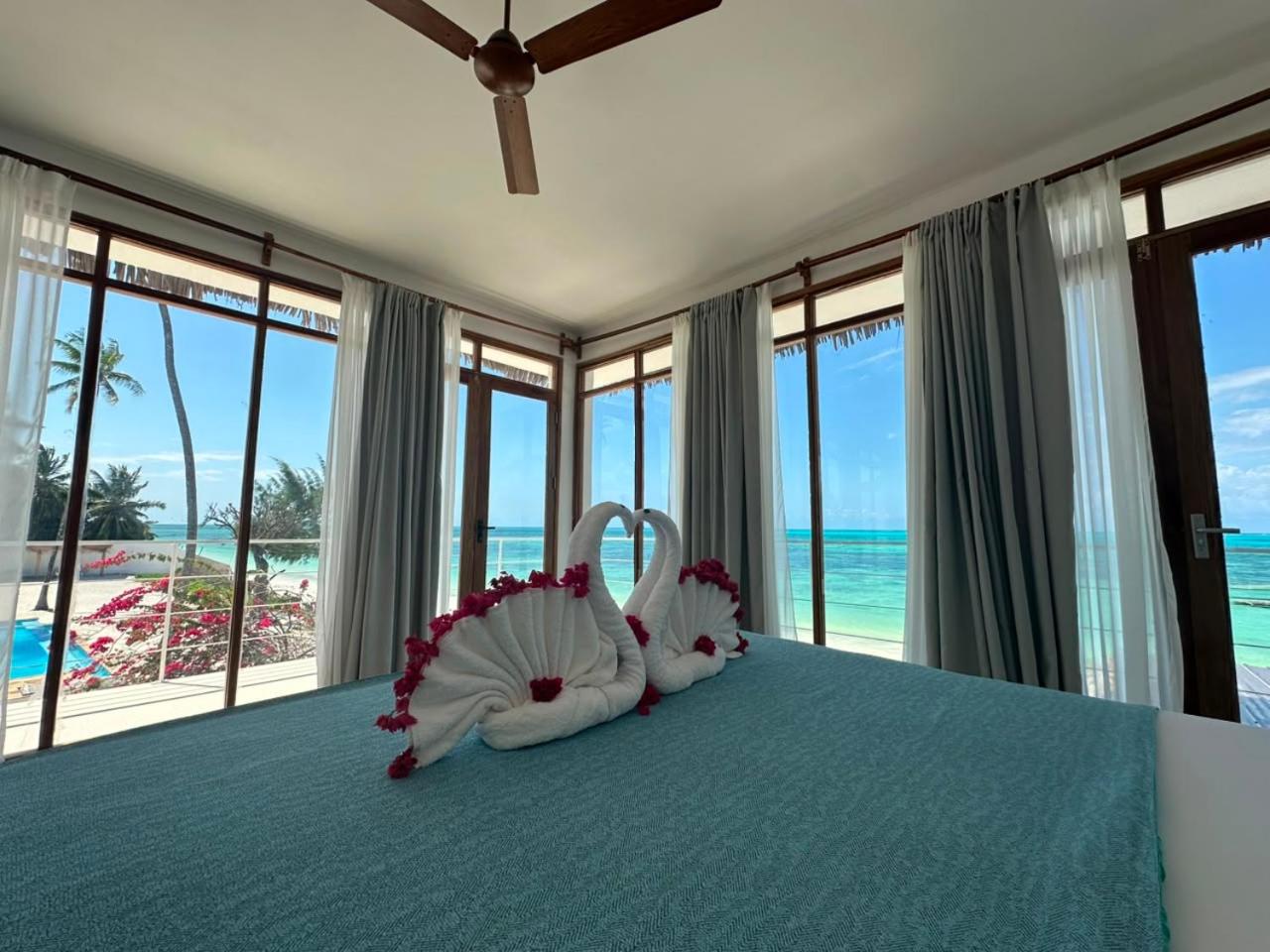 King Suite with Ocean View