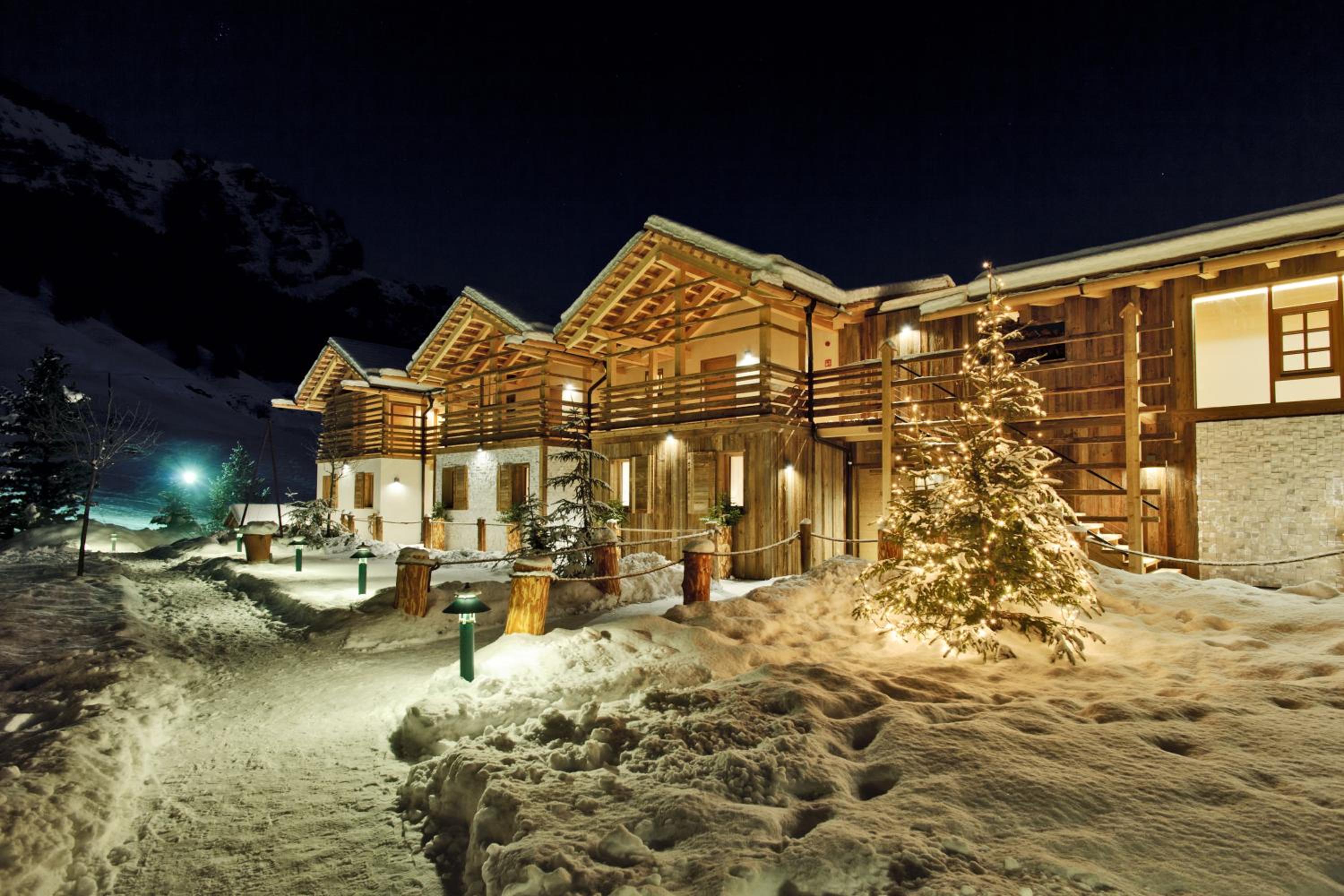 Chalet (2 Adults) - Photo 6