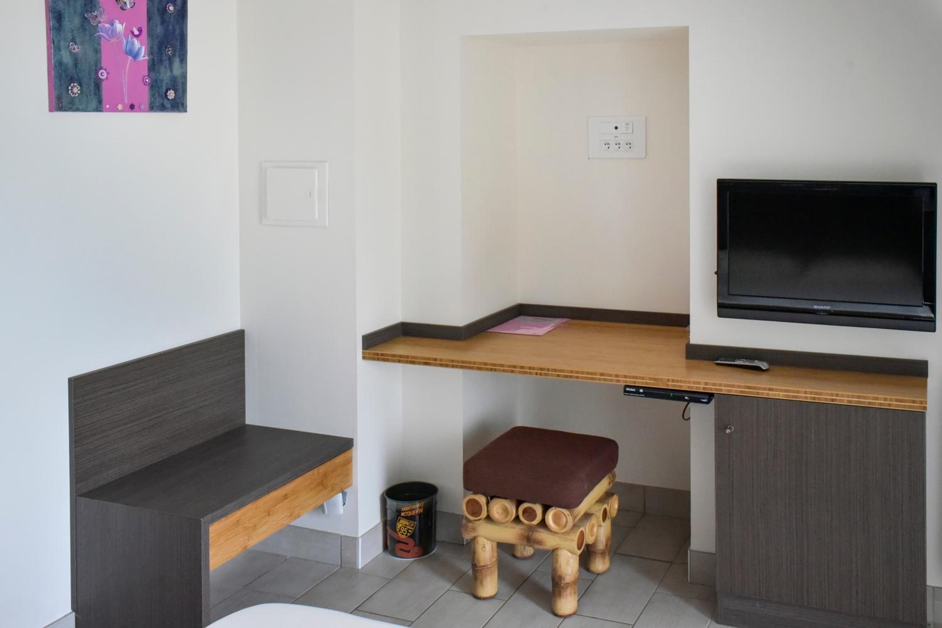 Economy Double Room photo 3
